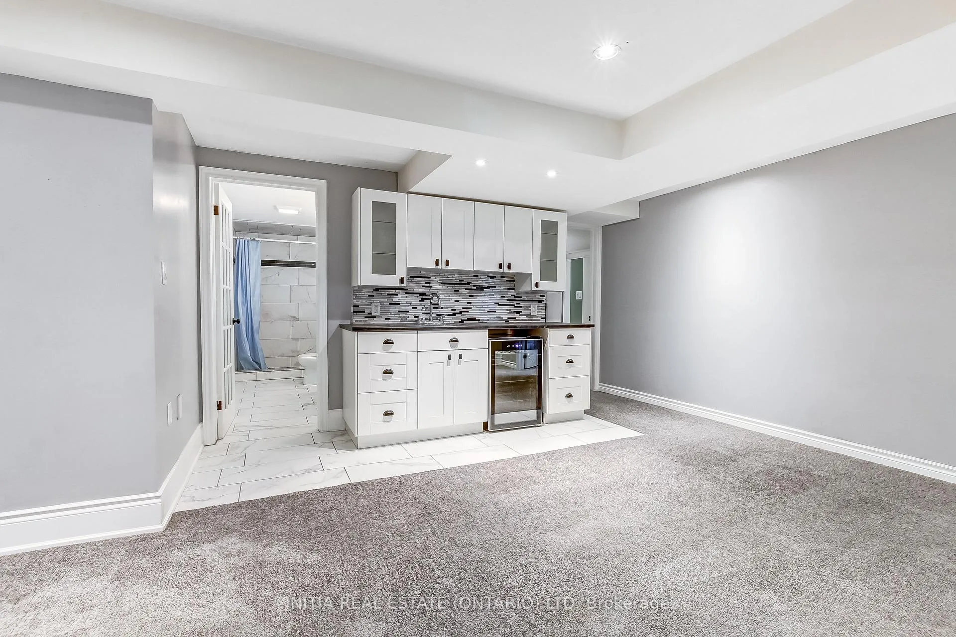 Photo 29 of 1082 Oakcrossing Road, London, North M — HOMEH