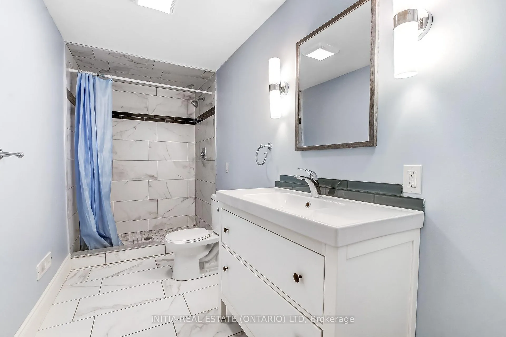 Photo 30 of 1082 Oakcrossing Road, London, North M — HOMEH