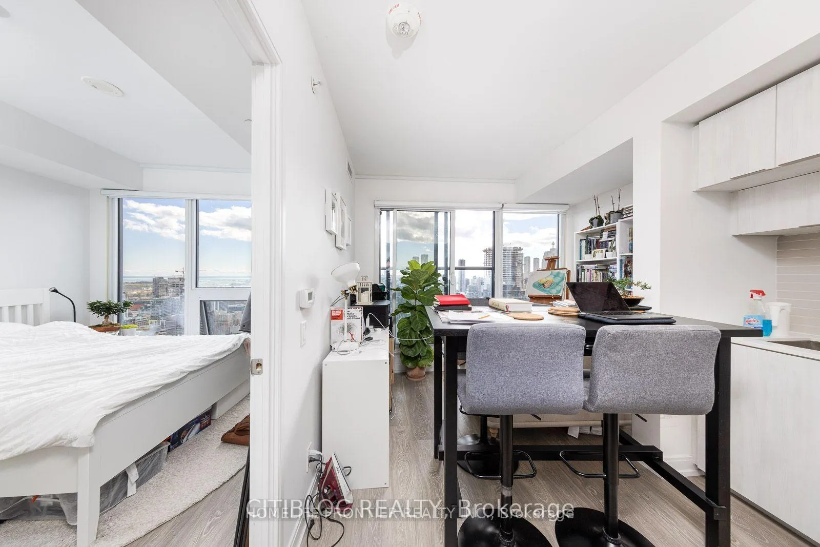 Photo 6 of Unit 4008, 181 Dundas Street E, Toronto, Church-Yonge Corridor — HOMEH