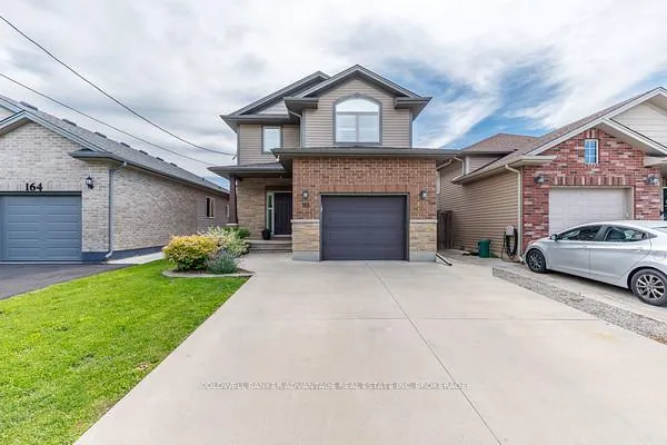 Photo 2 of 166 Wallace Avenue S, Welland, Lincoln/Crowland — HOMEH
