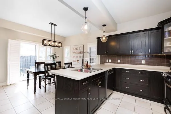 Photo 6 of 166 Wallace Avenue S, Welland, Lincoln/Crowland — HOMEH