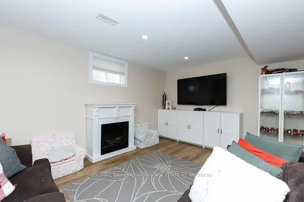 Photo 35 of 166 Wallace Avenue S, Welland, Lincoln/Crowland — HOMEH