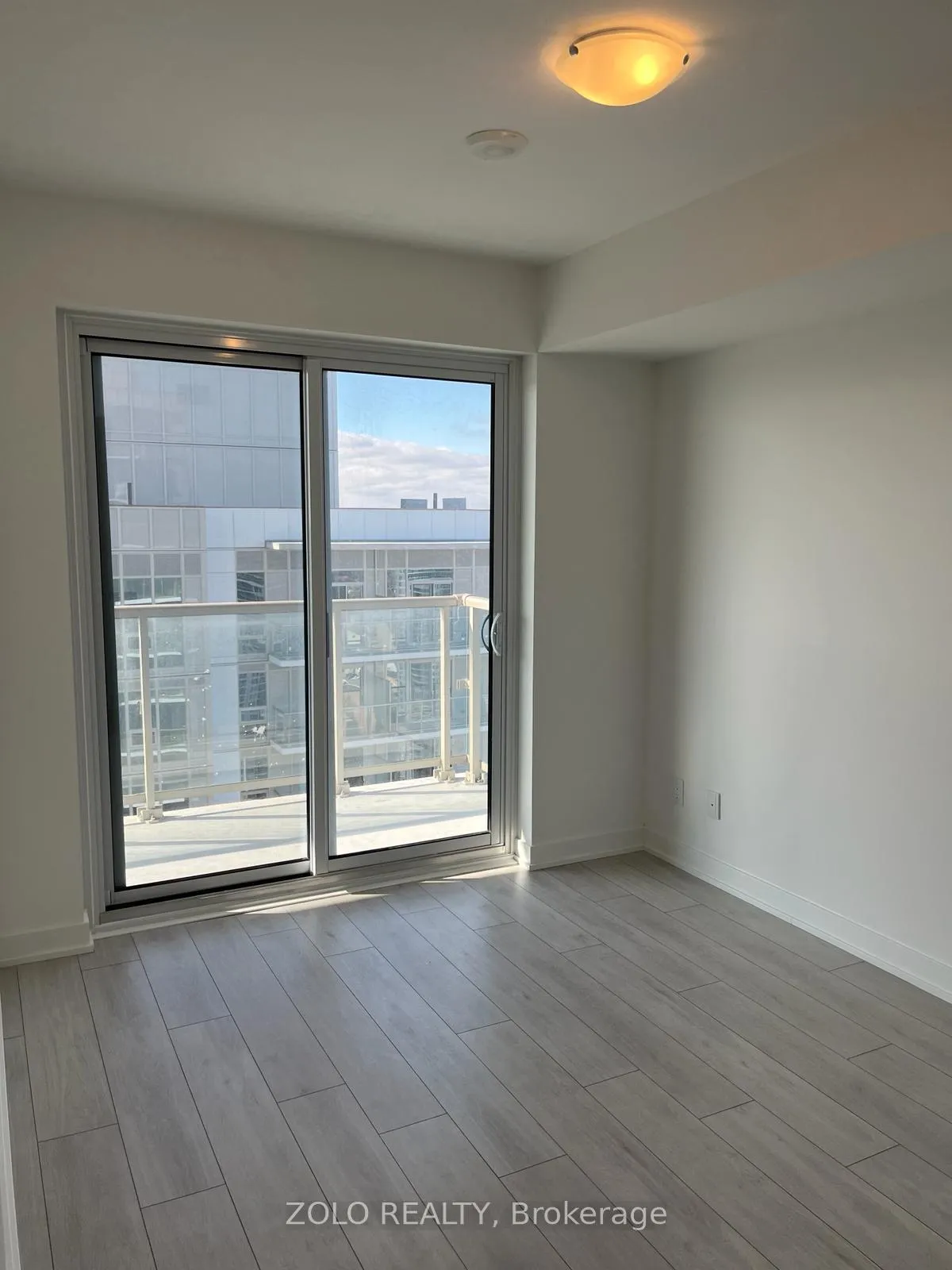 Photo 7 of Unit 3701, 2033 Kennedy Road, Scarborough, Agincourt South-Malvern West — HOMEH
