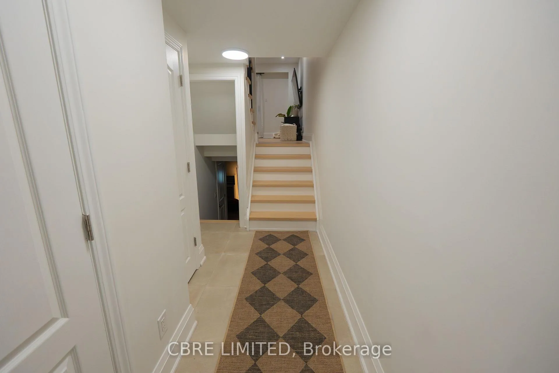 Front of Unit 36, 30 Heslop Road