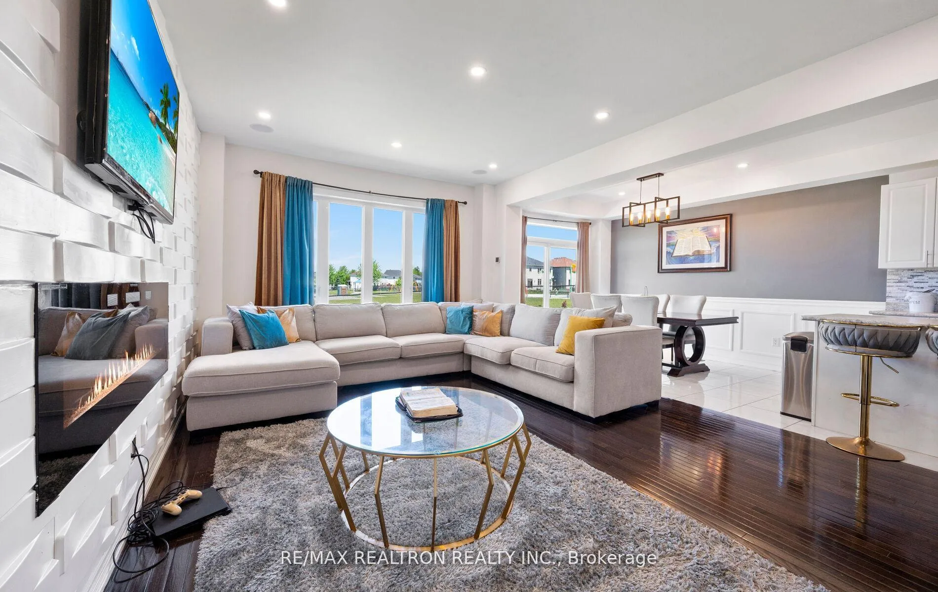 Photo 9 of 57 Sasco Way, Essa, Angus — HOMEH