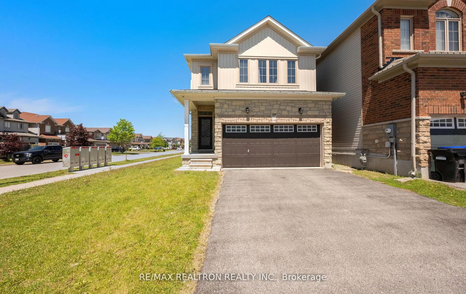 Photo 2 of 57 Sasco Way, Essa, Angus — HOMEH