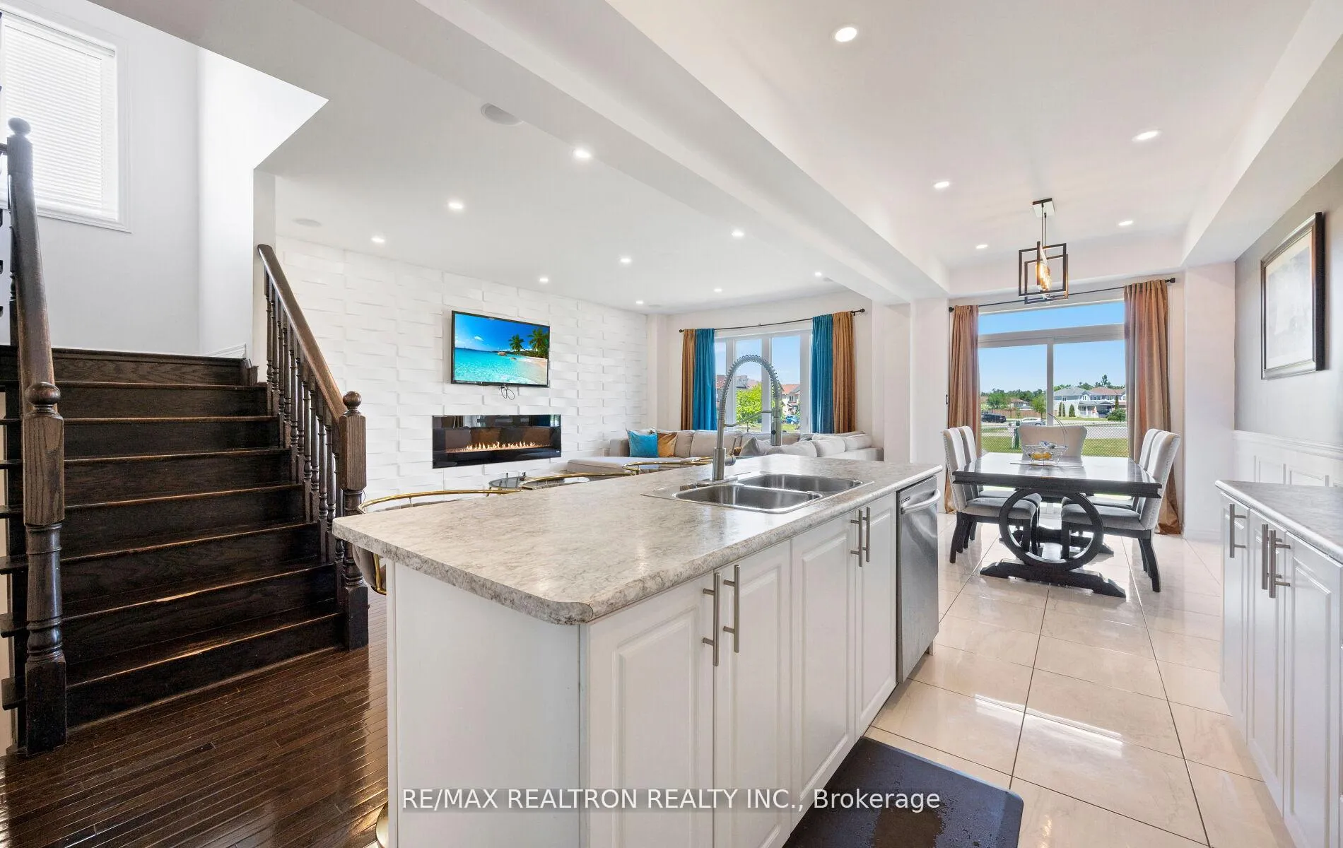 Photo 7 of 57 Sasco Way, Essa, Angus — HOMEH