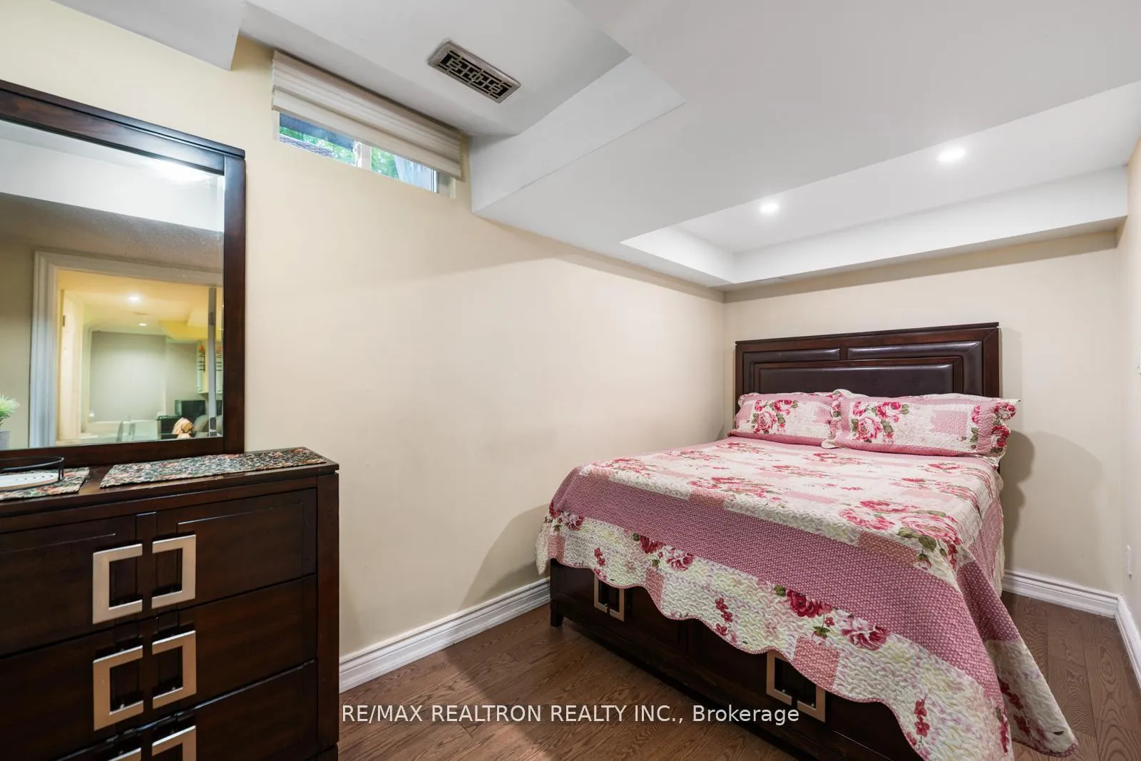 Photo 26 of 4 Sunshine Drive, Richmond Hill, Observatory — HOMEH