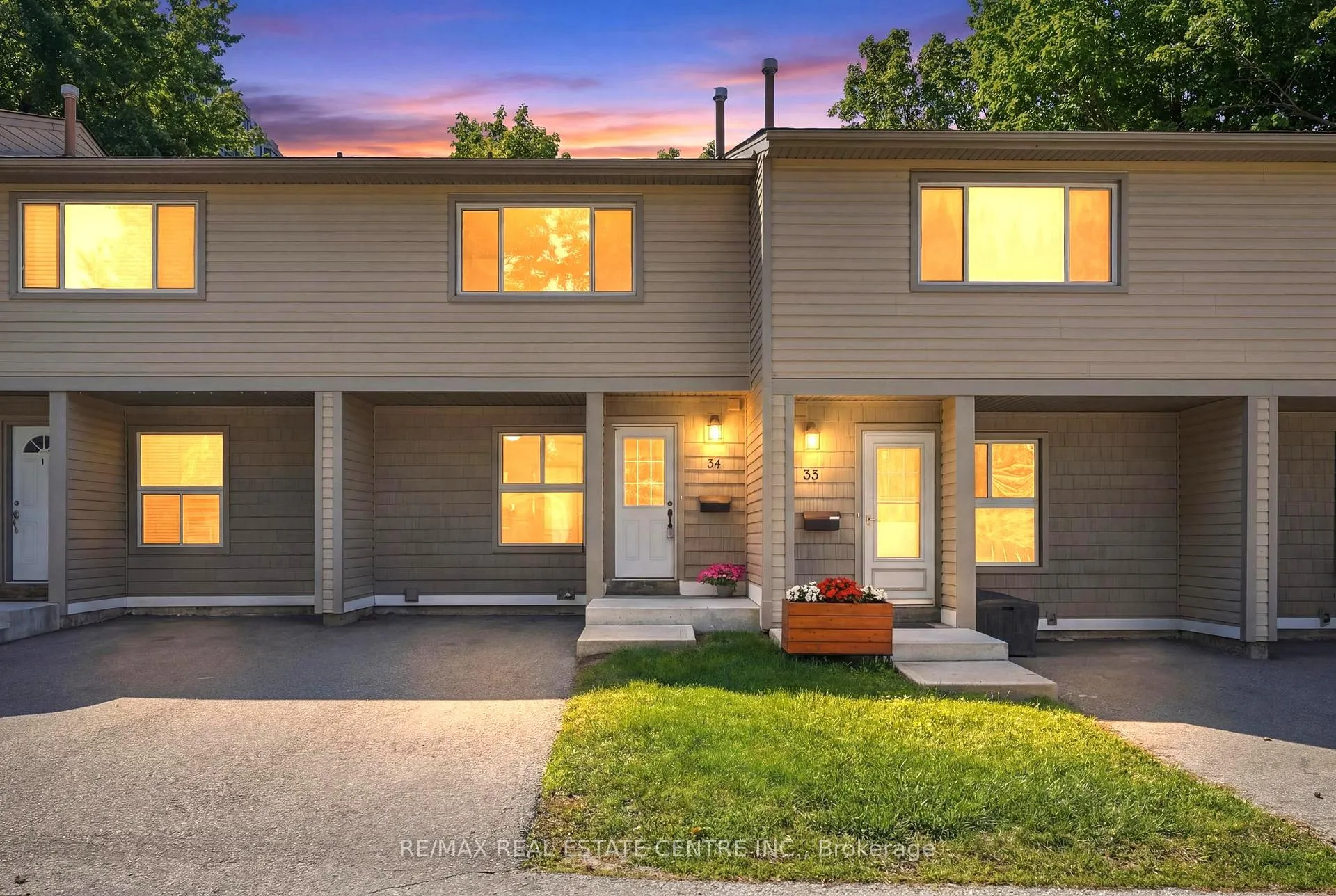 Photo 1 of Unit 34, 15 Green Valley Drive, Kitchener — HOMEH