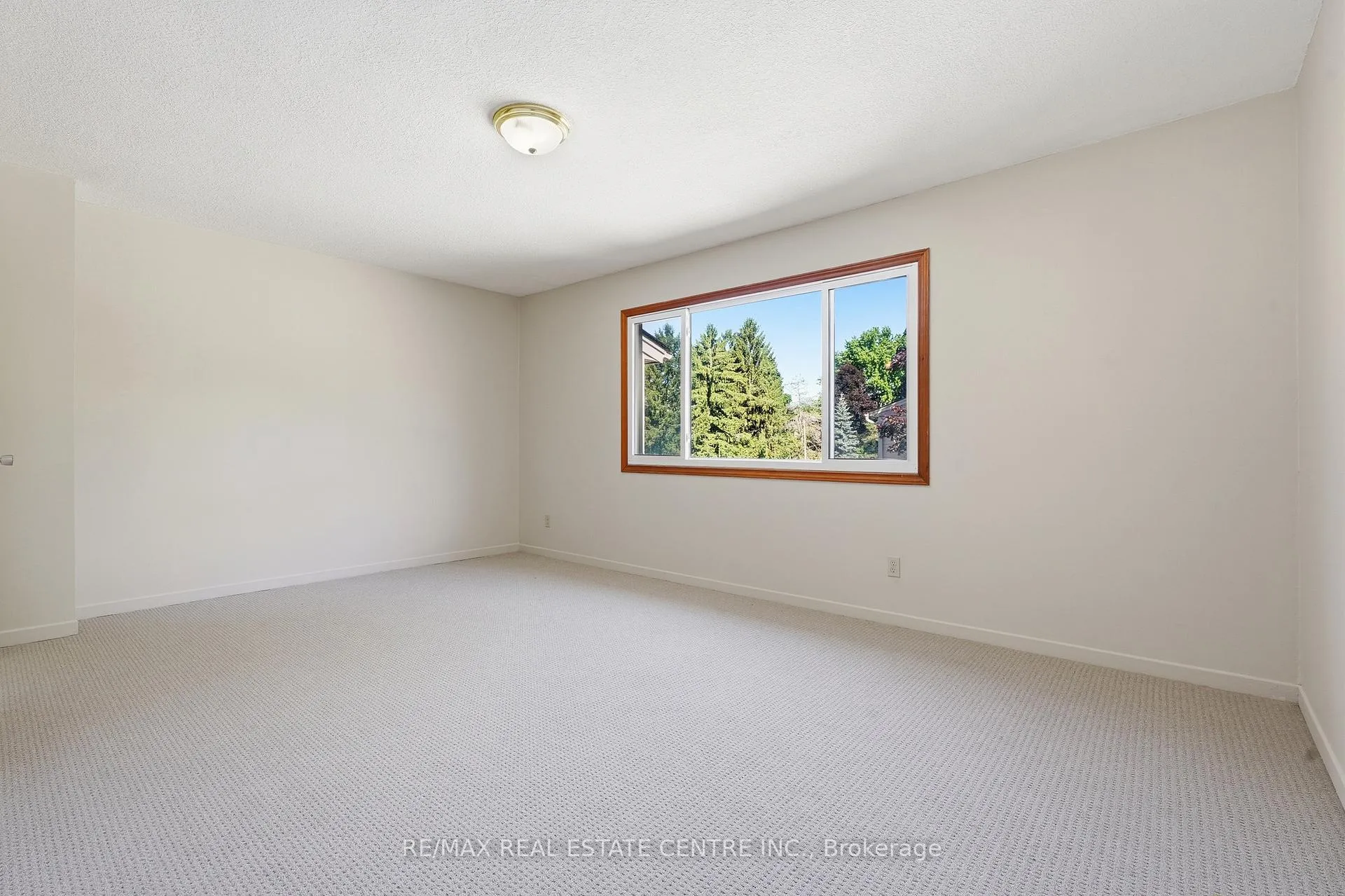 Photo 20 of Unit 34, 15 Green Valley Drive, Kitchener — HOMEH