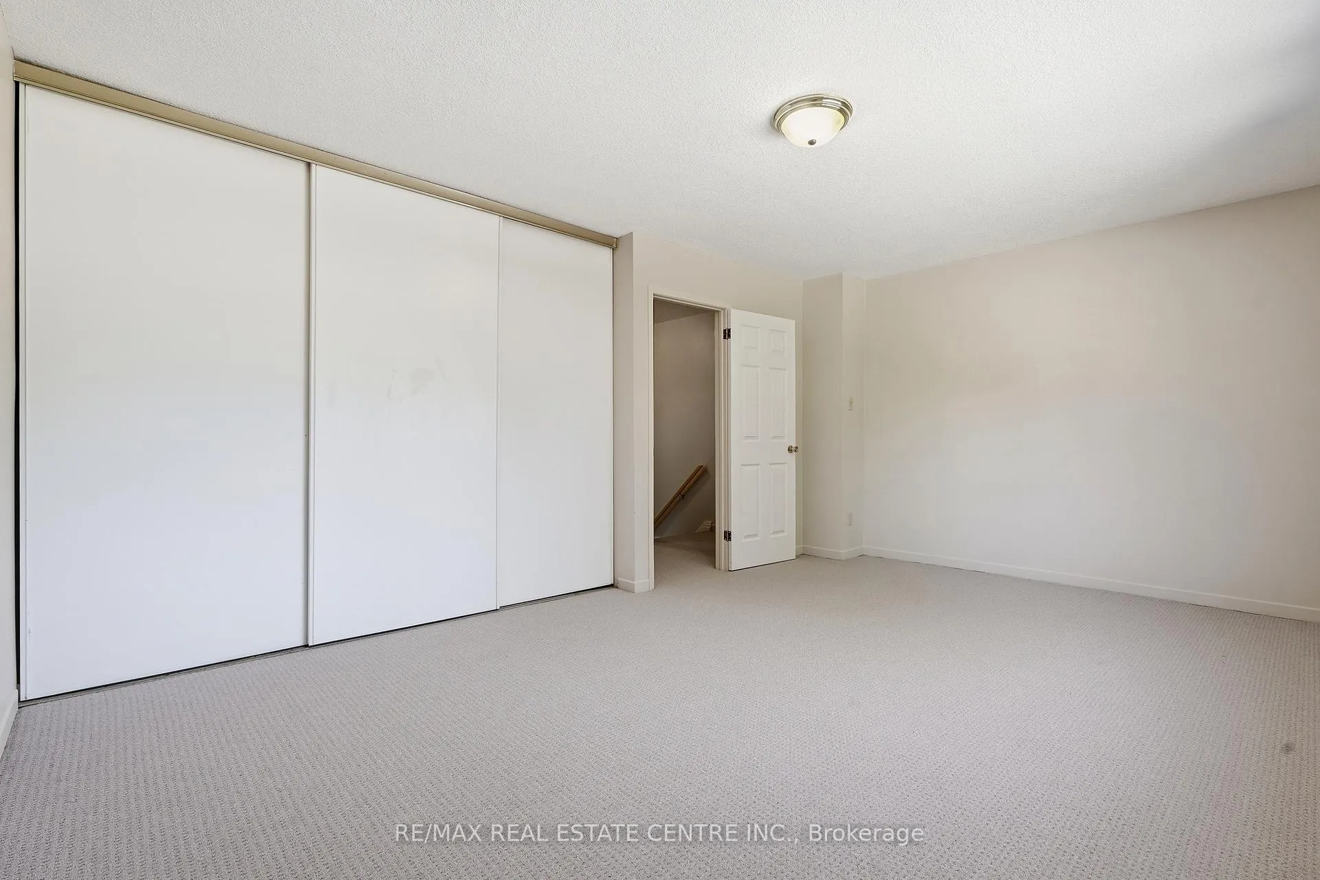 Photo 21 of Unit 34, 15 Green Valley Drive, Kitchener — HOMEH