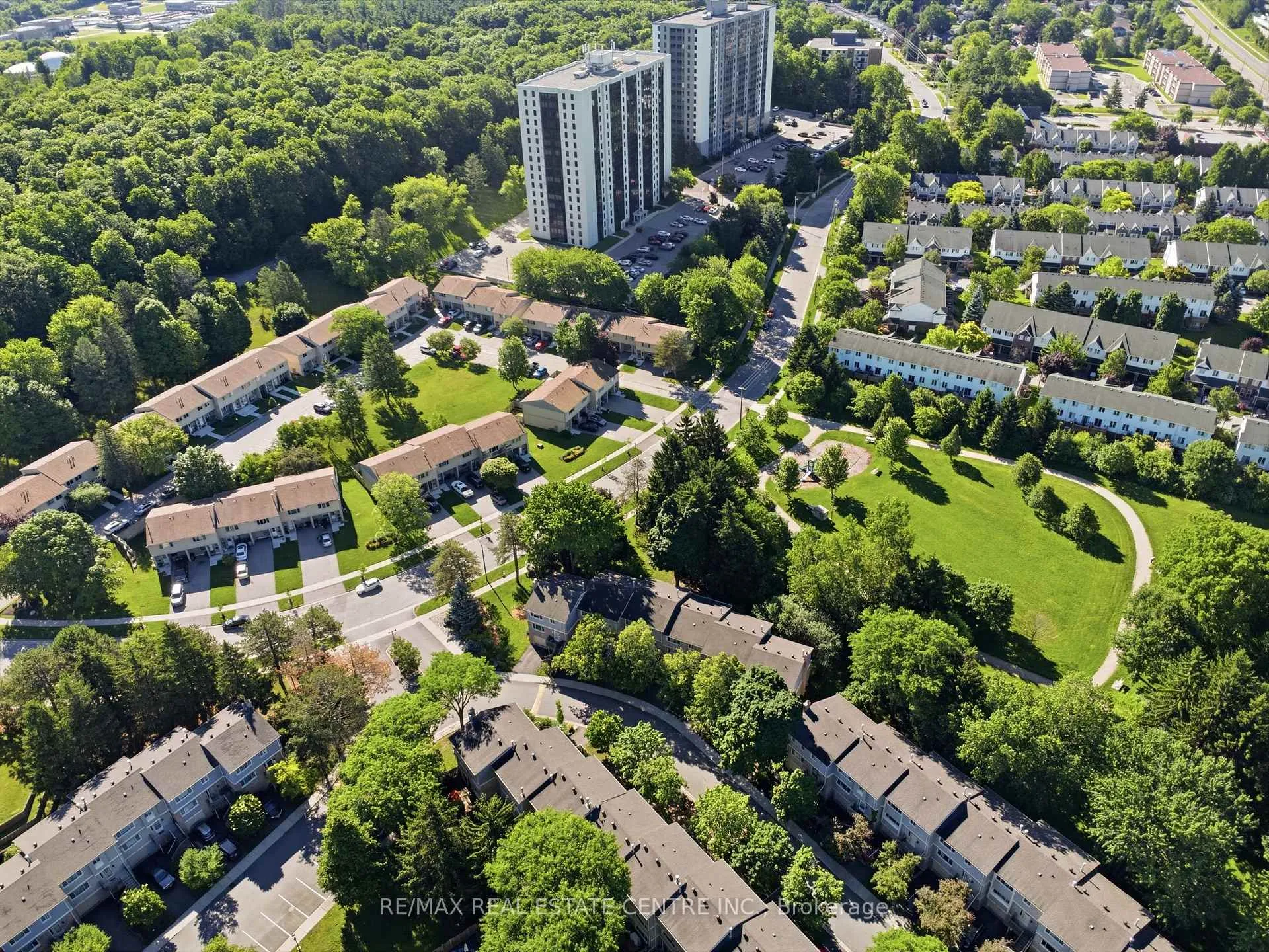 Photo 44 of Unit 34, 15 Green Valley Drive, Kitchener — HOMEH