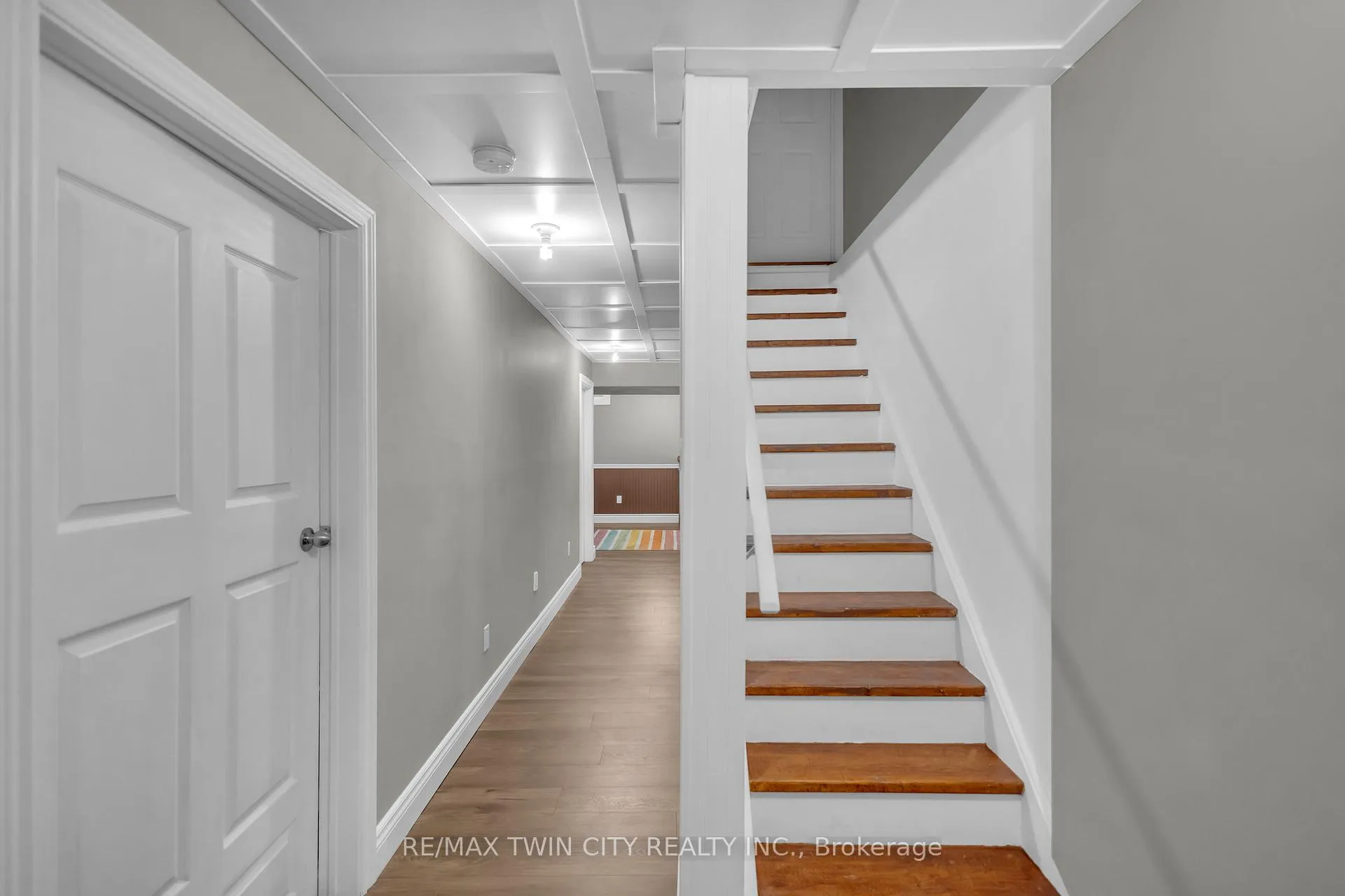 Photo 30 of 124 Blackburn Drive, Brantford, Empire — HOMEH