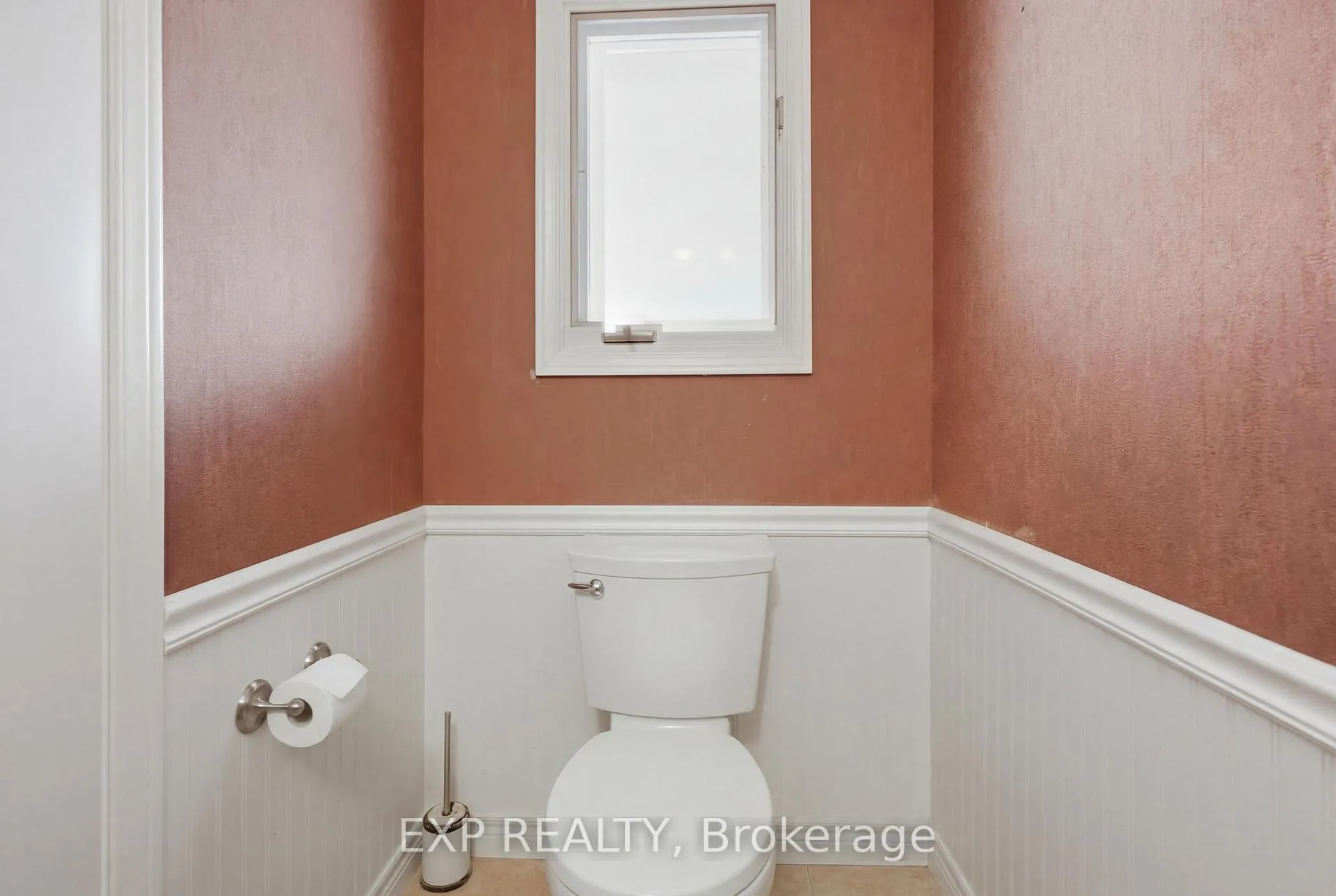 Photo 13 of 86 Baxter Crescent, Thorold, Confederation Heights — HOMEH