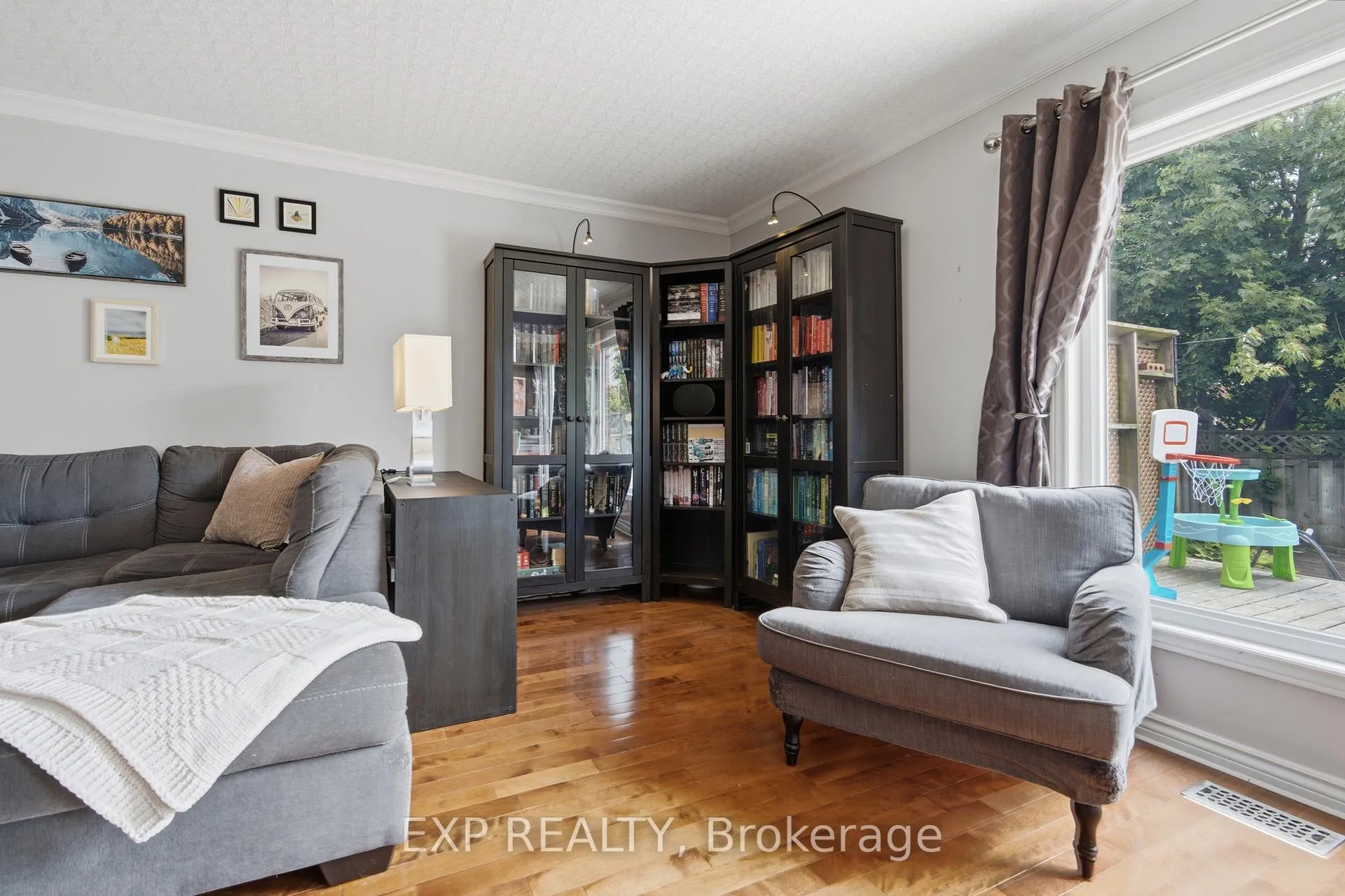 Photo 17 of 86 Baxter Crescent, Thorold, Confederation Heights — HOMEH