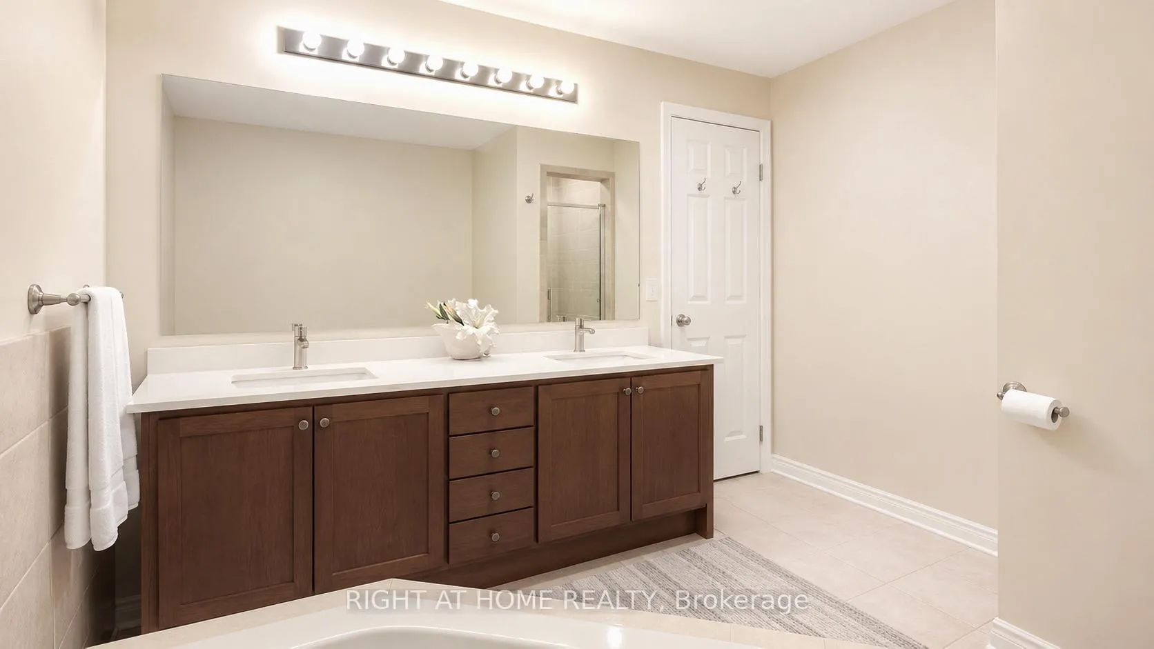 Photo 32 of Unit 10, 8900 Bathurst Street, Vaughan, Patterson — HOMEH