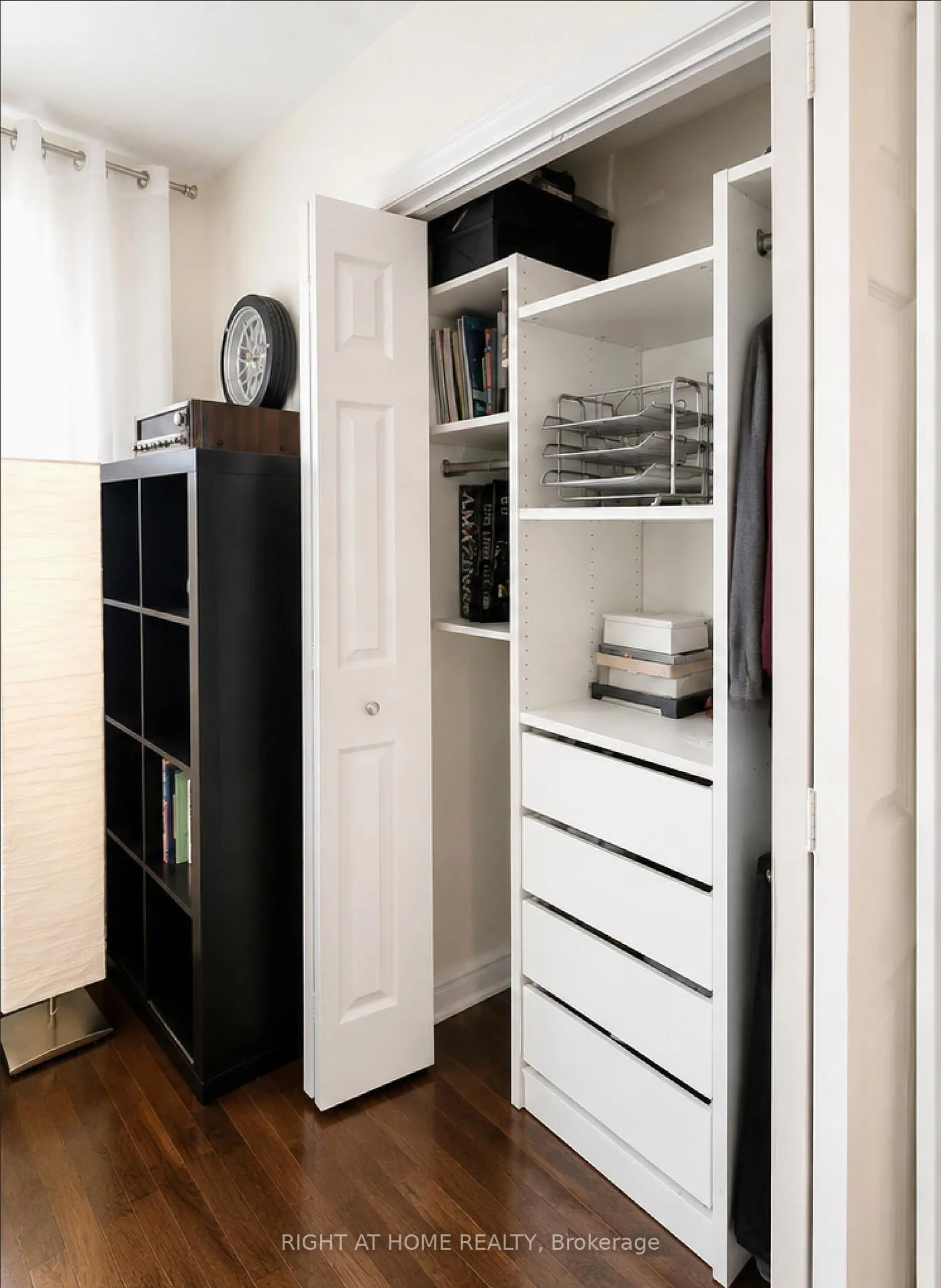 Photo 3 of Unit 10, 8900 Bathurst Street, Vaughan, Patterson — HOMEH