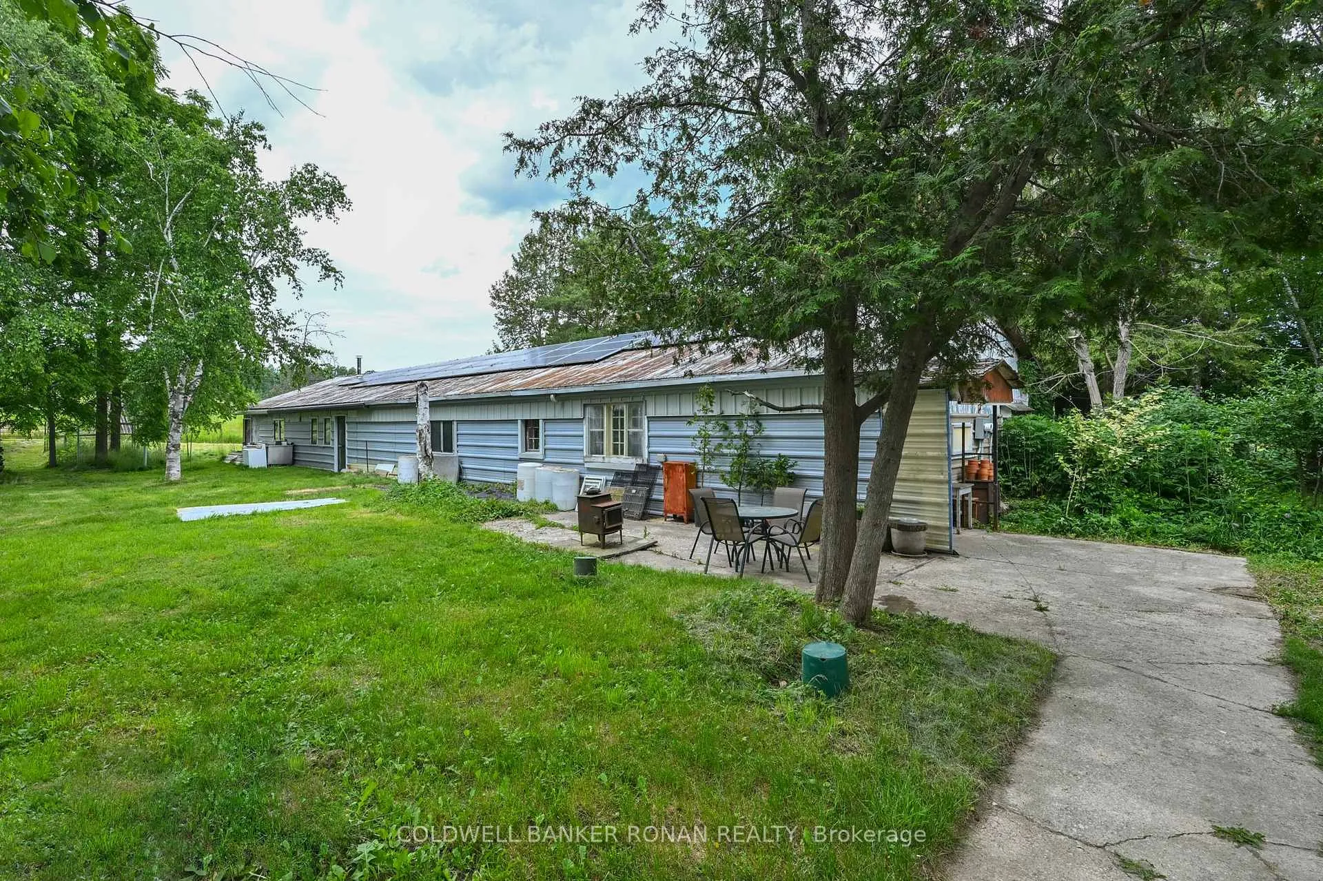Photo 12 of 6497 3rd Line, Essa, Rural Essa — HOMEH