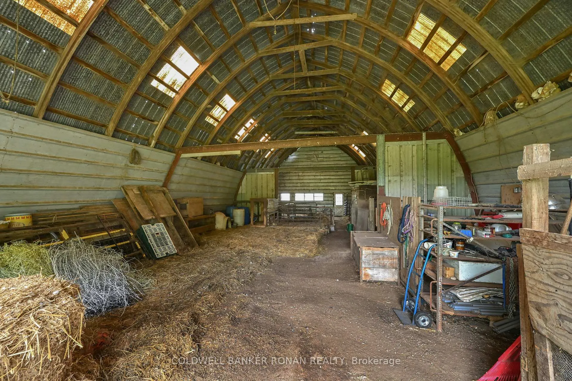 Photo 15 of 6497 3rd Line, Essa, Rural Essa — HOMEH