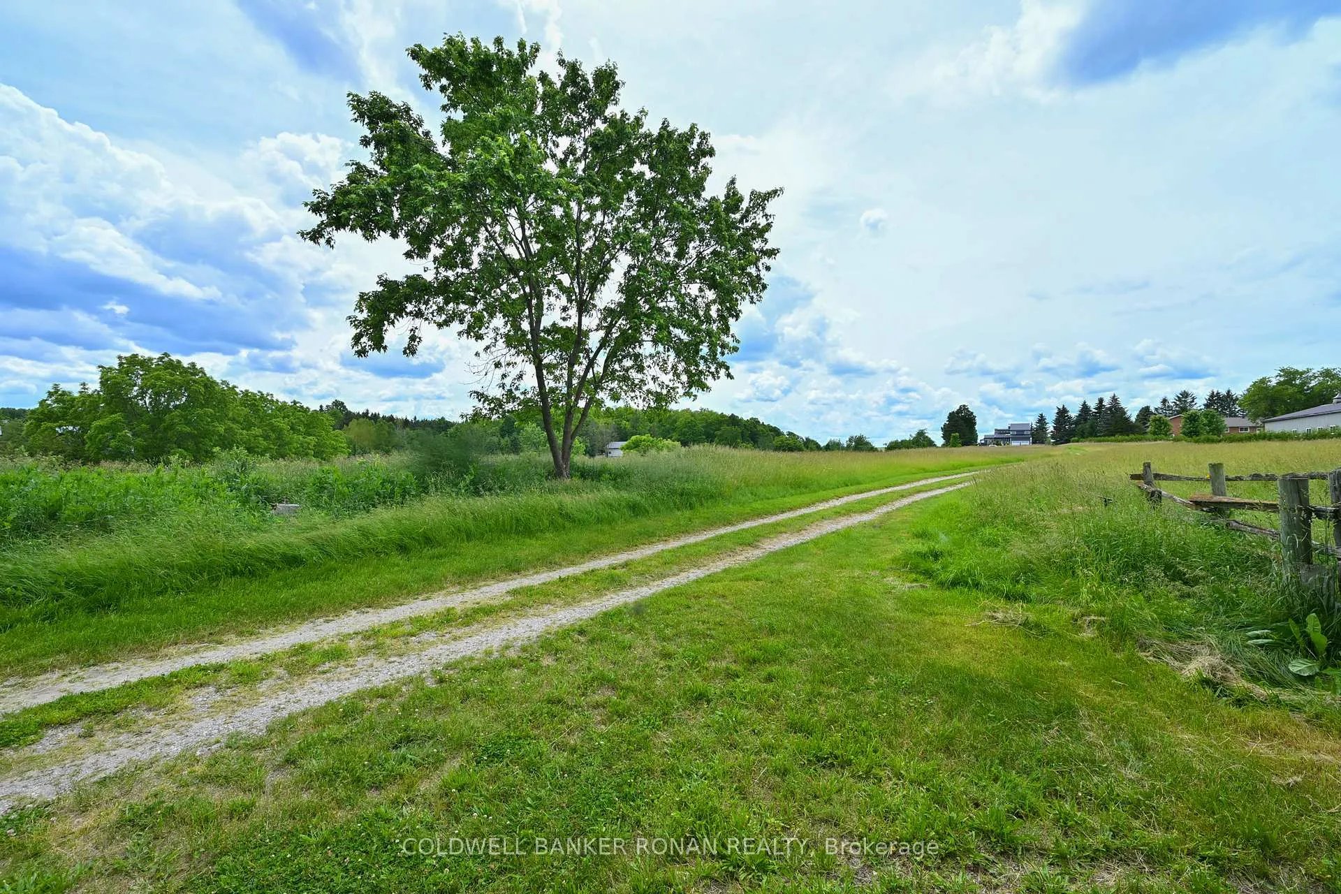 Photo 16 of 6497 3rd Line, Essa, Rural Essa — HOMEH