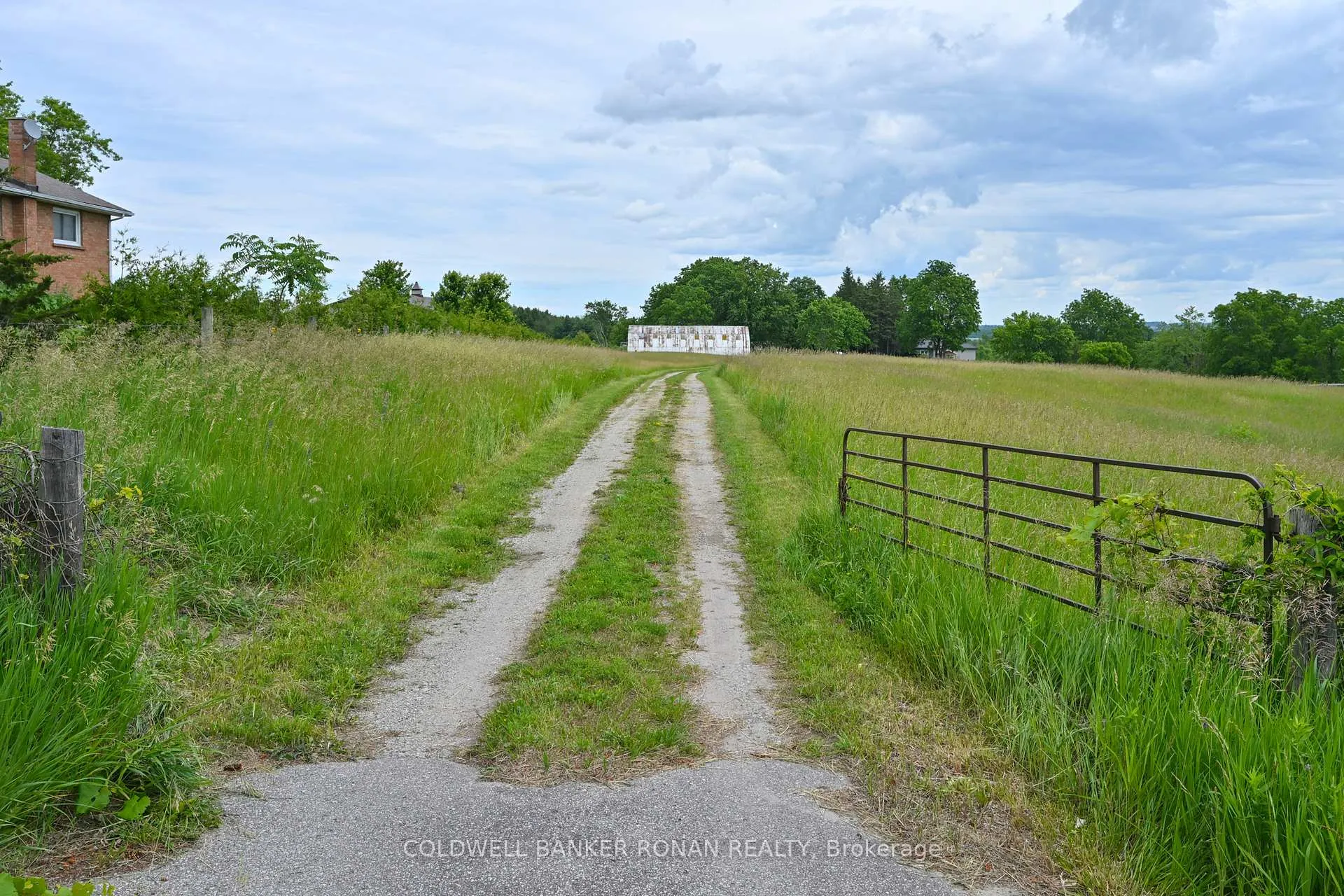Photo 20 of 6497 3rd Line, Essa, Rural Essa — HOMEH