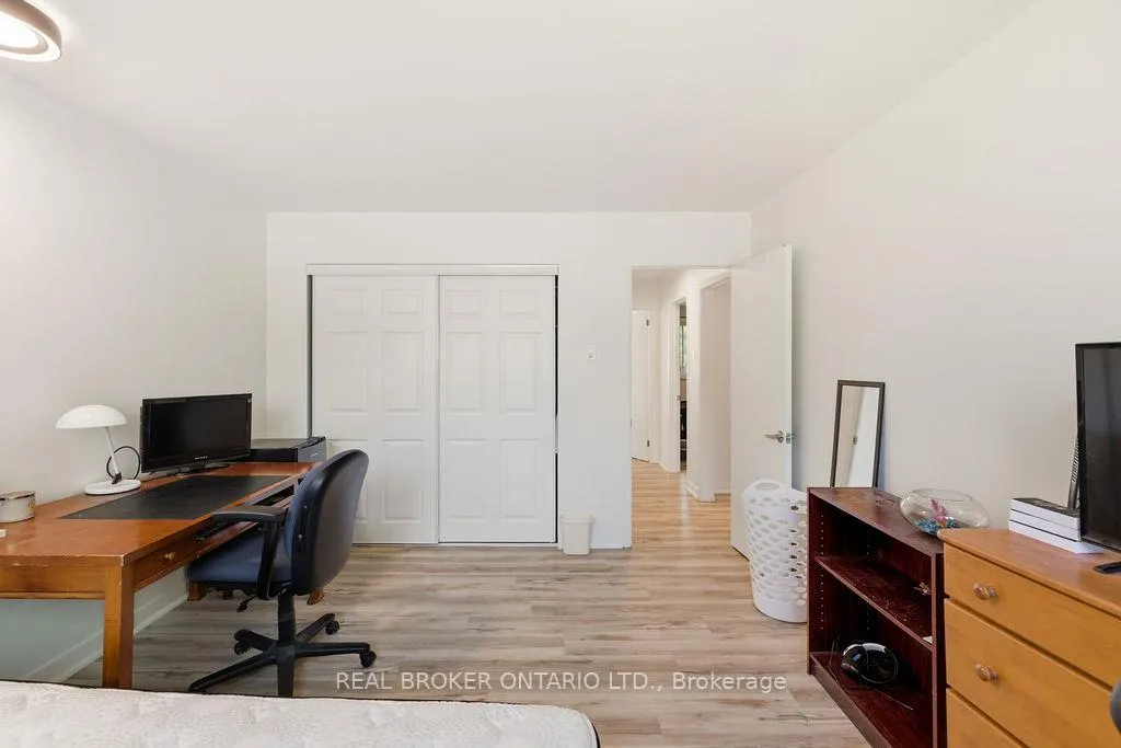 Photo 23 of Unit #1, 2187 Plesser Street, Ottawa, Elmvale Acres/Urbandale — HOMEH
