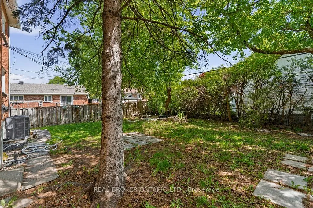 Photo 33 of Unit #1, 2187 Plesser Street, Ottawa, Elmvale Acres/Urbandale — HOMEH