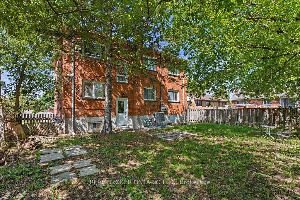Photo 35 of Unit #1, 2187 Plesser Street, Ottawa, Elmvale Acres/Urbandale — HOMEH
