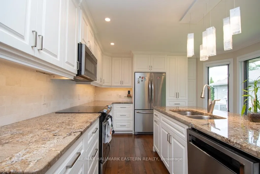 Photo 15 of 4 Ports Drive, Kawartha Lakes, Bobcaygeon — HOMEH