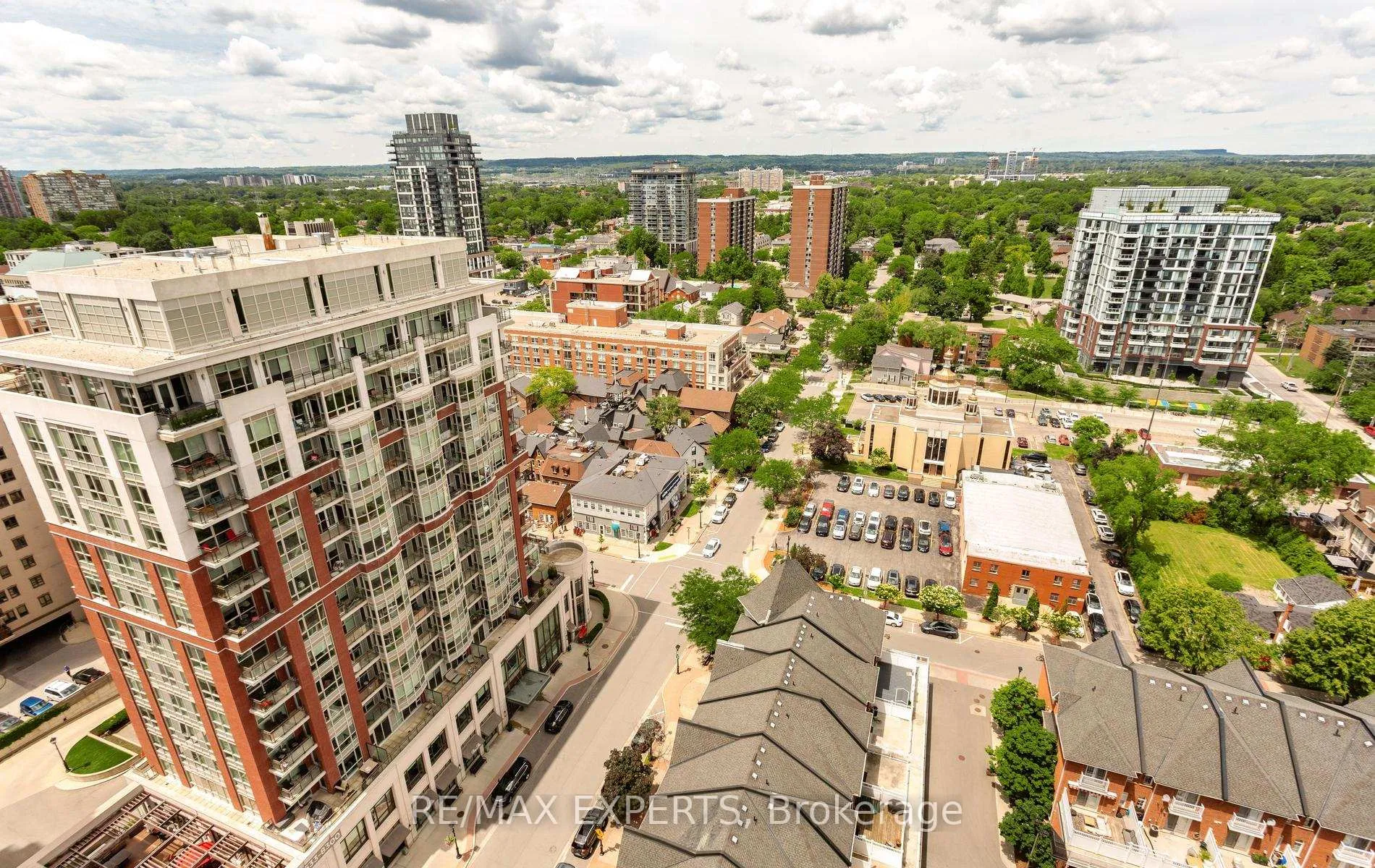 Photo 38 of 2075 Lakeshore Road, Burlington, Brant — HOMEH