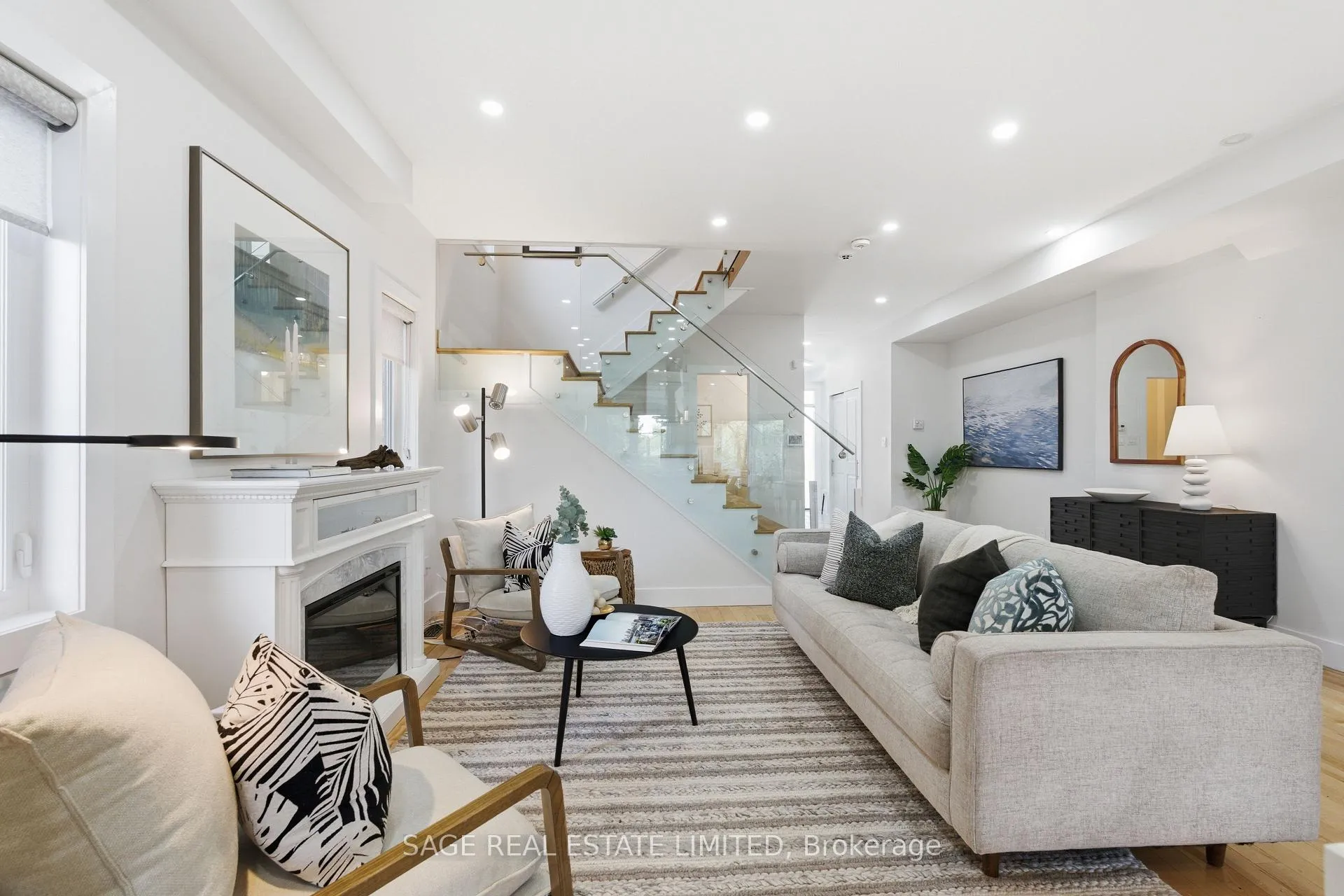 Photo 3 of 5A Adair Road, Toronto, O'Connor-Parkview — HOMEH