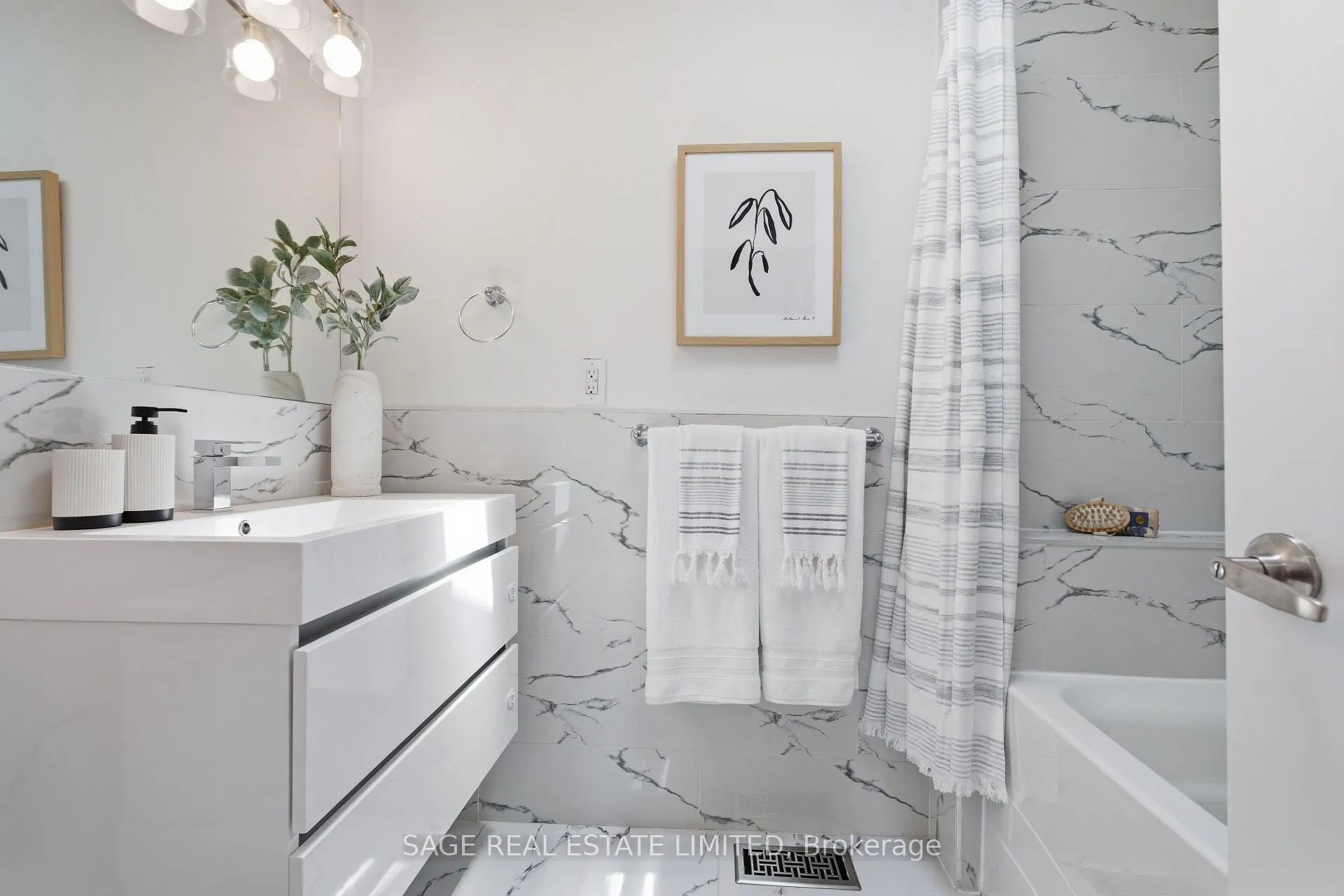 Photo 23 of 5A Adair Road, Toronto, O'Connor-Parkview — HOMEH