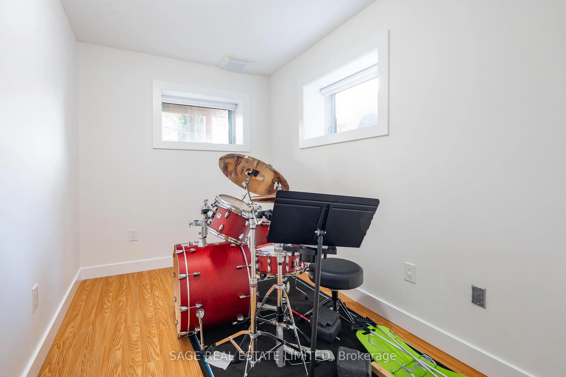 Photo 27 of 5A Adair Road, Toronto, O'Connor-Parkview — HOMEH