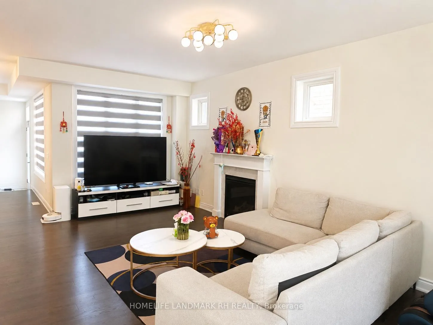 Photo 3 of 32 York Downs Boulevard S, Markham, Angus Glen — HOMEH