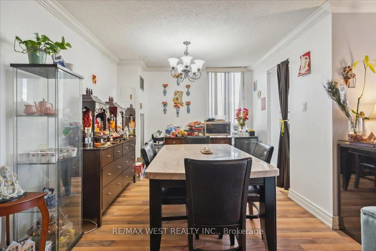 Photo 21 of Unit 905, 26 Hanover Road, Brampton, Queen Street Corridor — HOMEH
