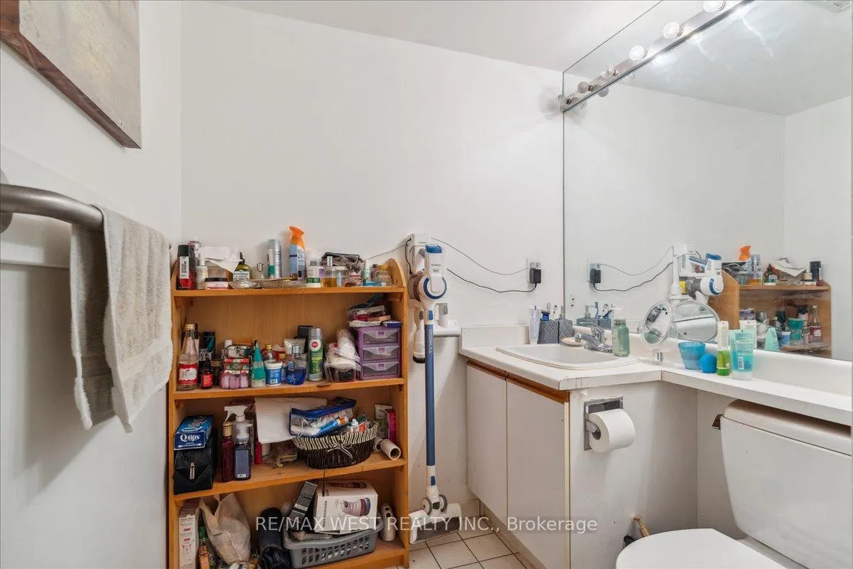 Photo 32 of Unit 905, 26 Hanover Road, Brampton, Queen Street Corridor — HOMEH