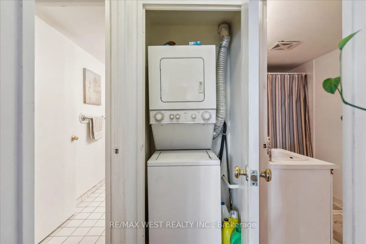 Photo 38 of Unit 905, 26 Hanover Road, Brampton, Queen Street Corridor — HOMEH