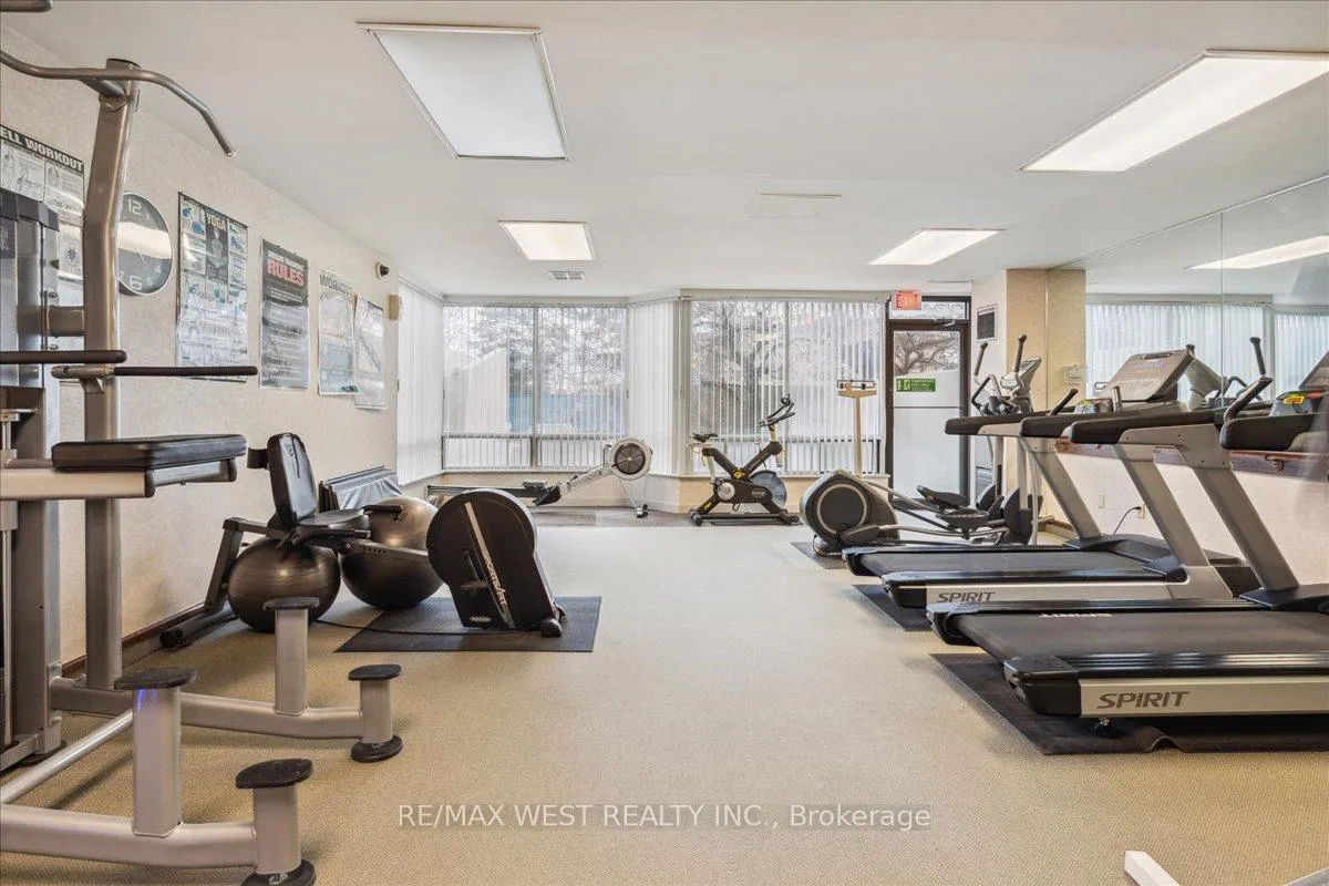 Photo 11 of Unit 905, 26 Hanover Road, Brampton, Queen Street Corridor — HOMEH