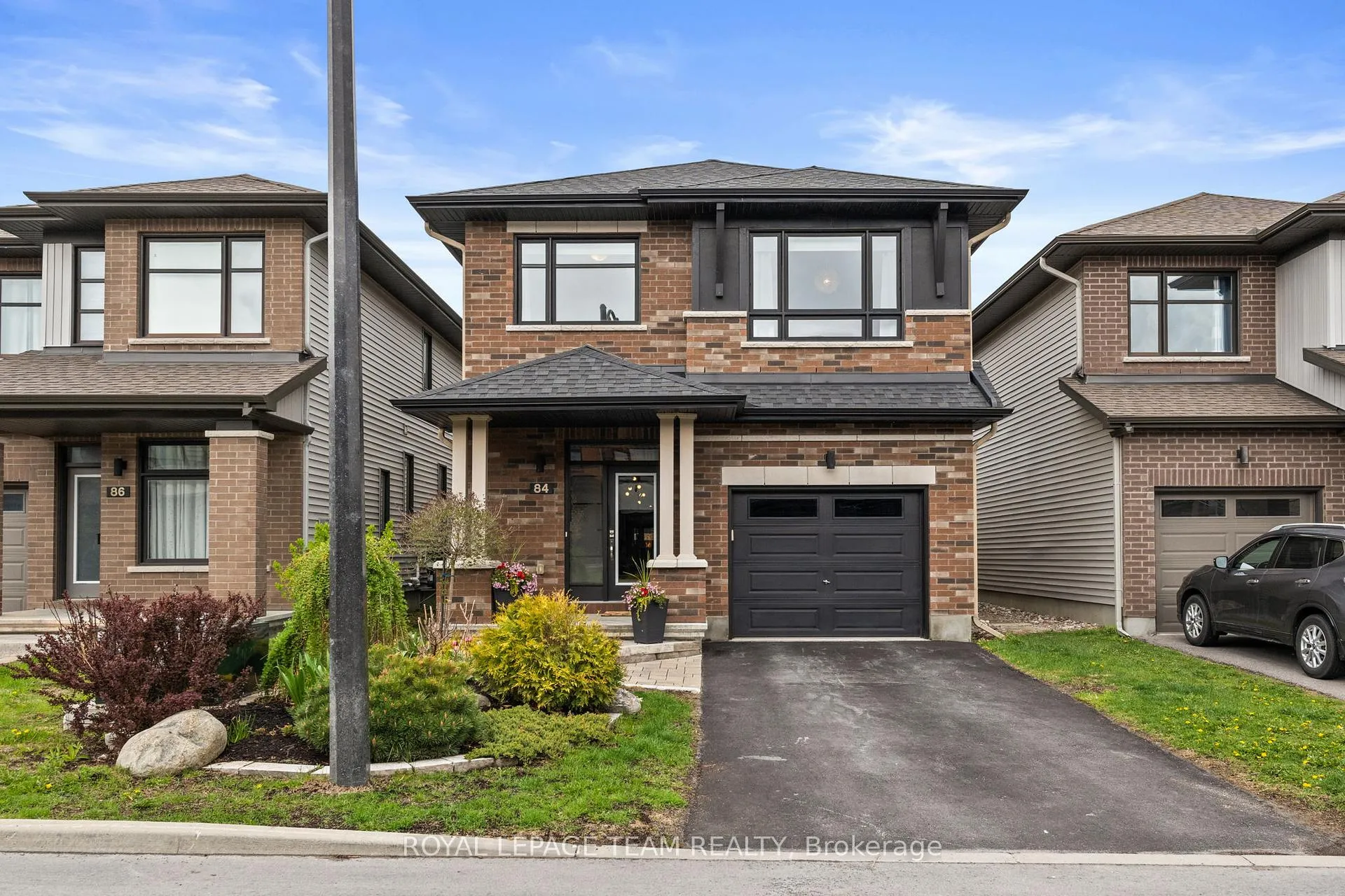 Photo 1 of 84 Warrior Street, Ottawa, Kanata - Emerald Meadows/Trailwest — HOMEH