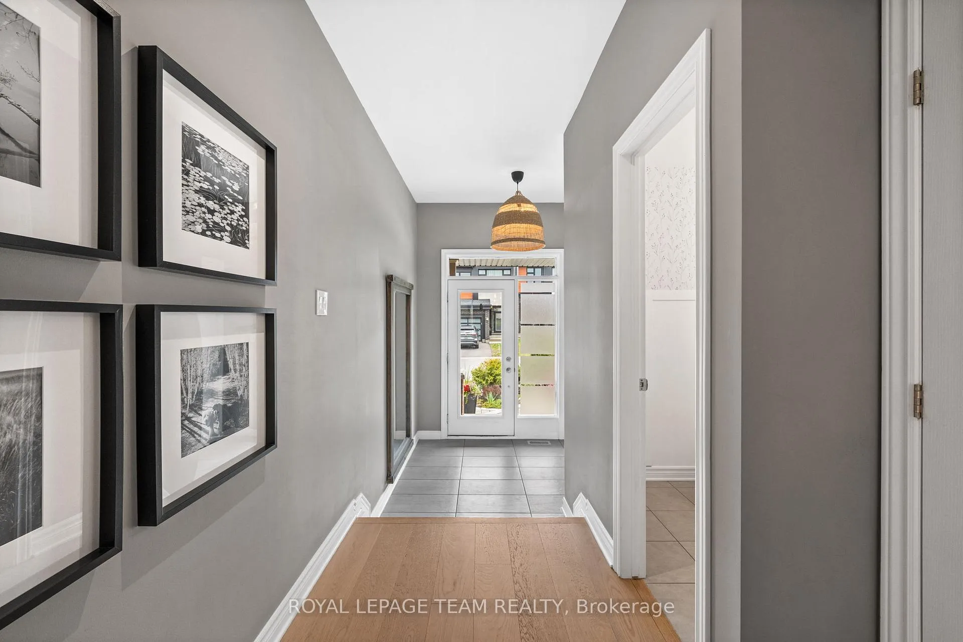 Photo 2 of 84 Warrior Street, Ottawa, Kanata - Emerald Meadows/Trailwest — HOMEH