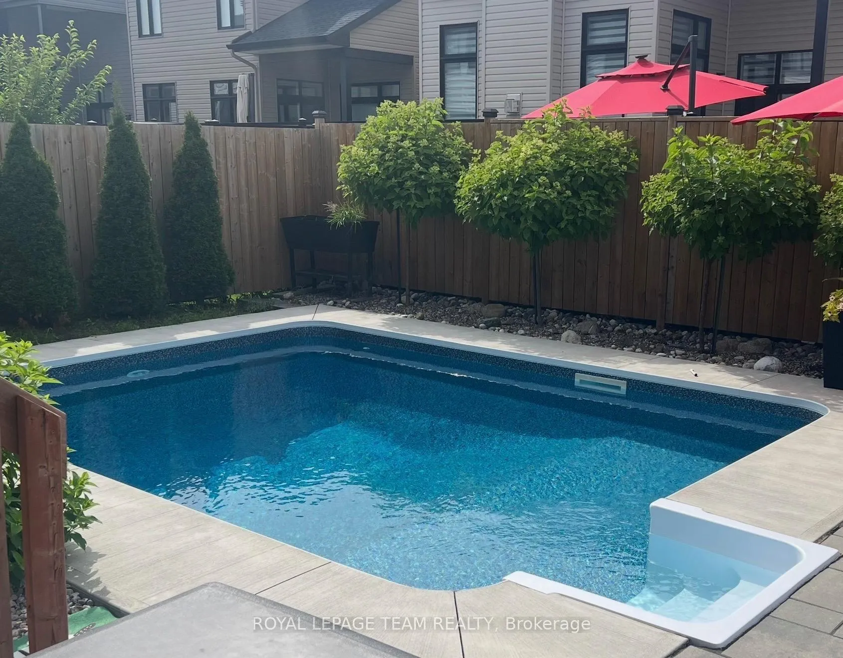 Photo 47 of 84 Warrior Street, Ottawa, Kanata - Emerald Meadows/Trailwest — HOMEH