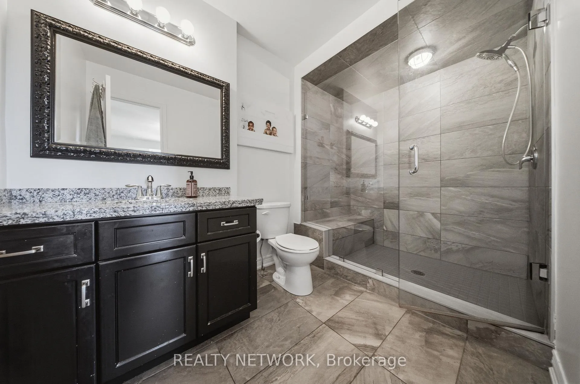 Photo 20 of 104 Sonoma Valley Crescent, Hamilton, Mewburn — HOMEH