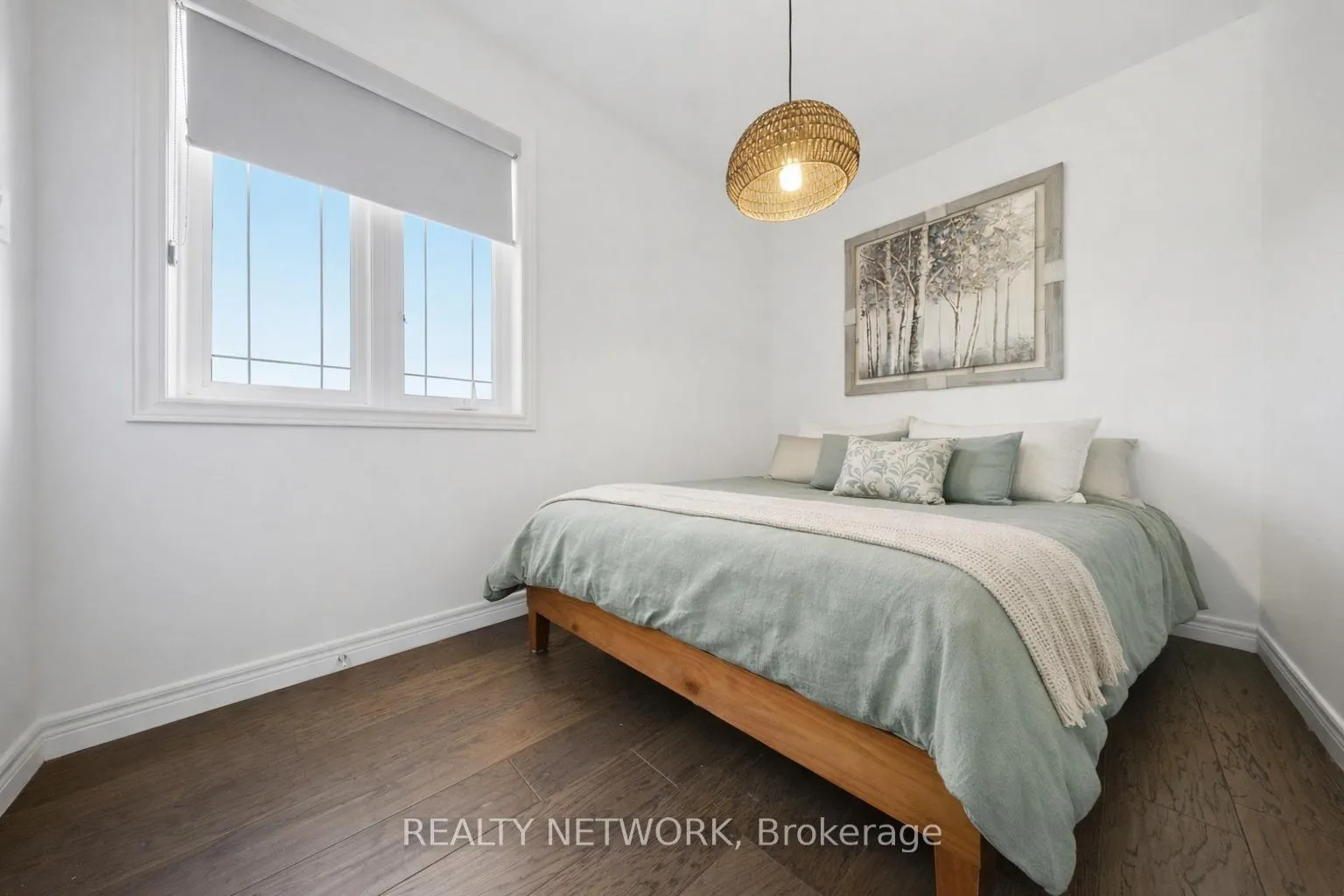 Photo 23 of 104 Sonoma Valley Crescent, Hamilton, Mewburn — HOMEH