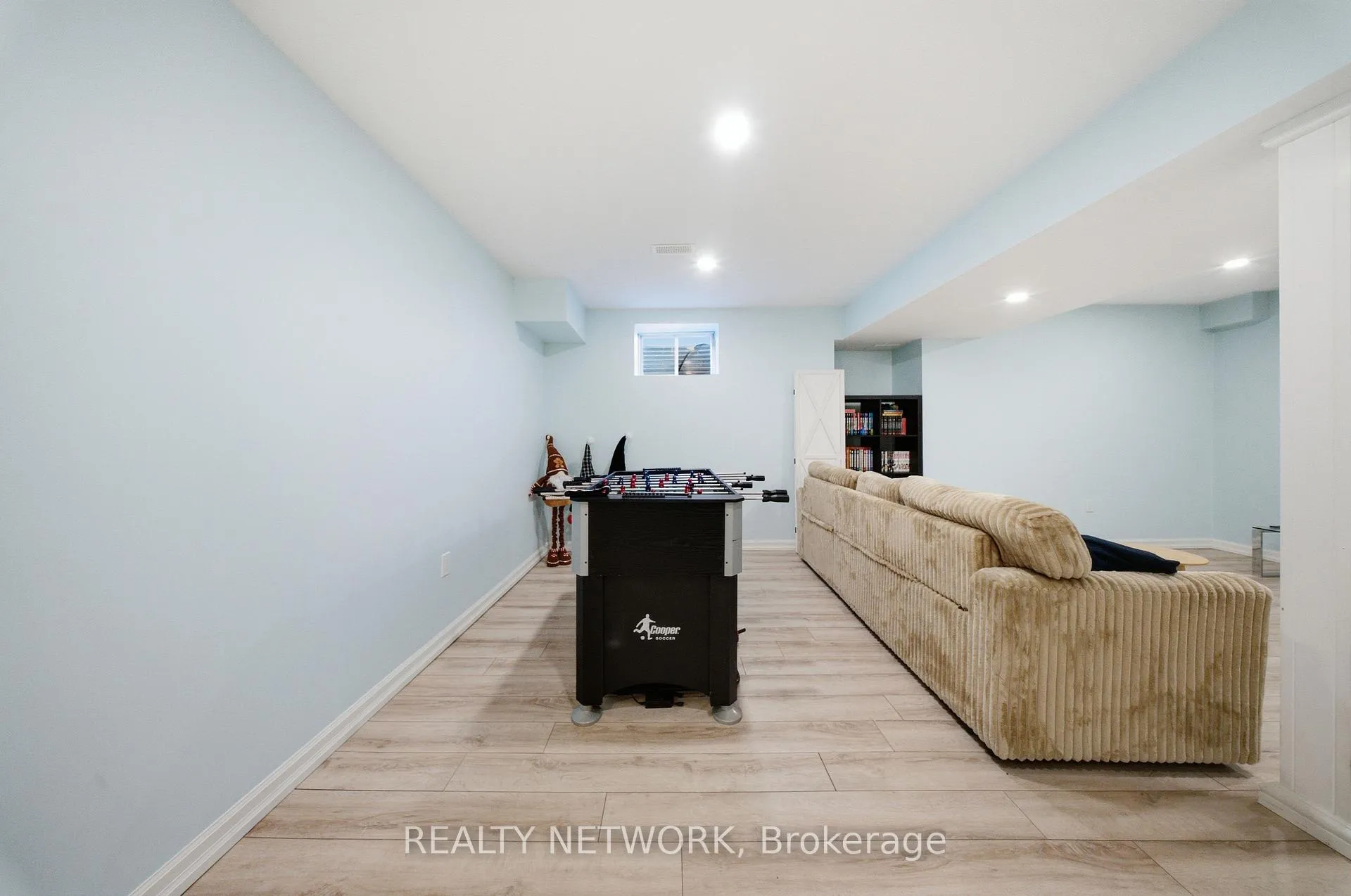 Photo 27 of 104 Sonoma Valley Crescent, Hamilton, Mewburn — HOMEH
