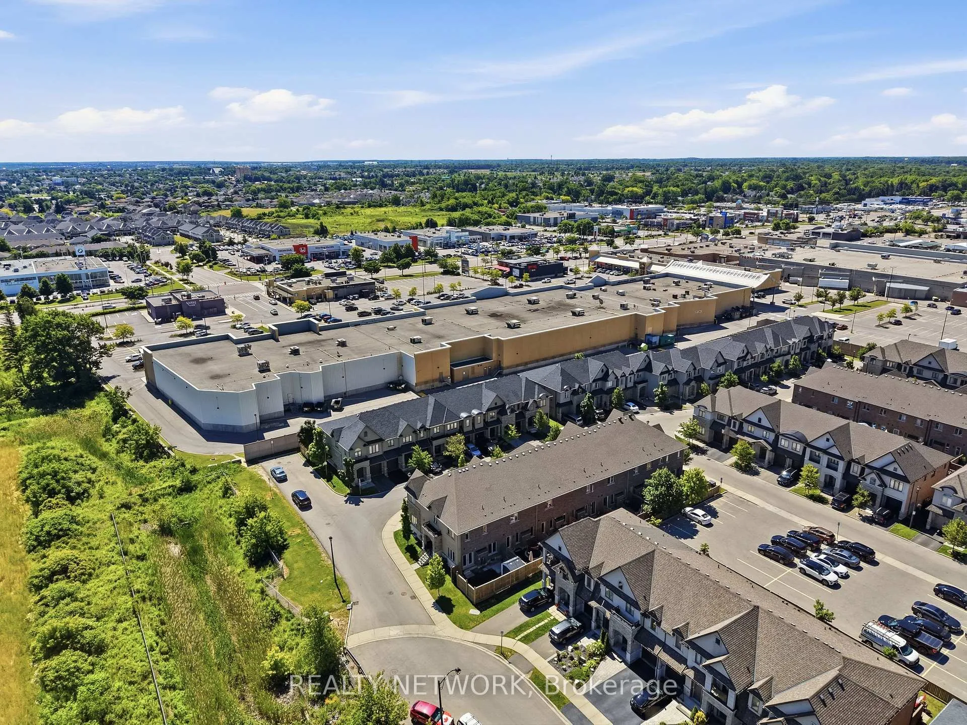 Photo 39 of 104 Sonoma Valley Crescent, Hamilton, Mewburn — HOMEH