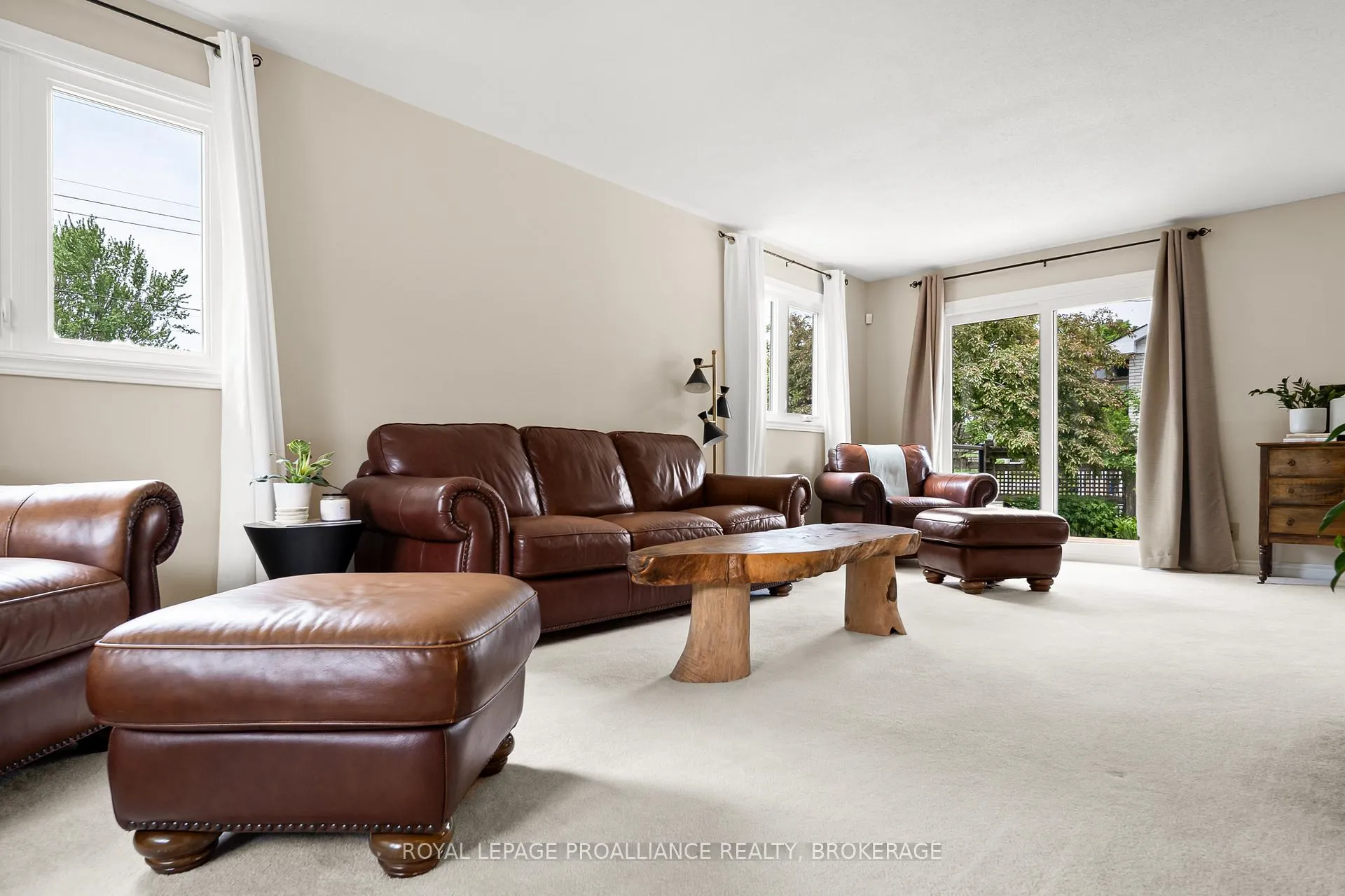 Photo 7 of 34 Keller Drive, Belleville, Belleville Ward — HOMEH