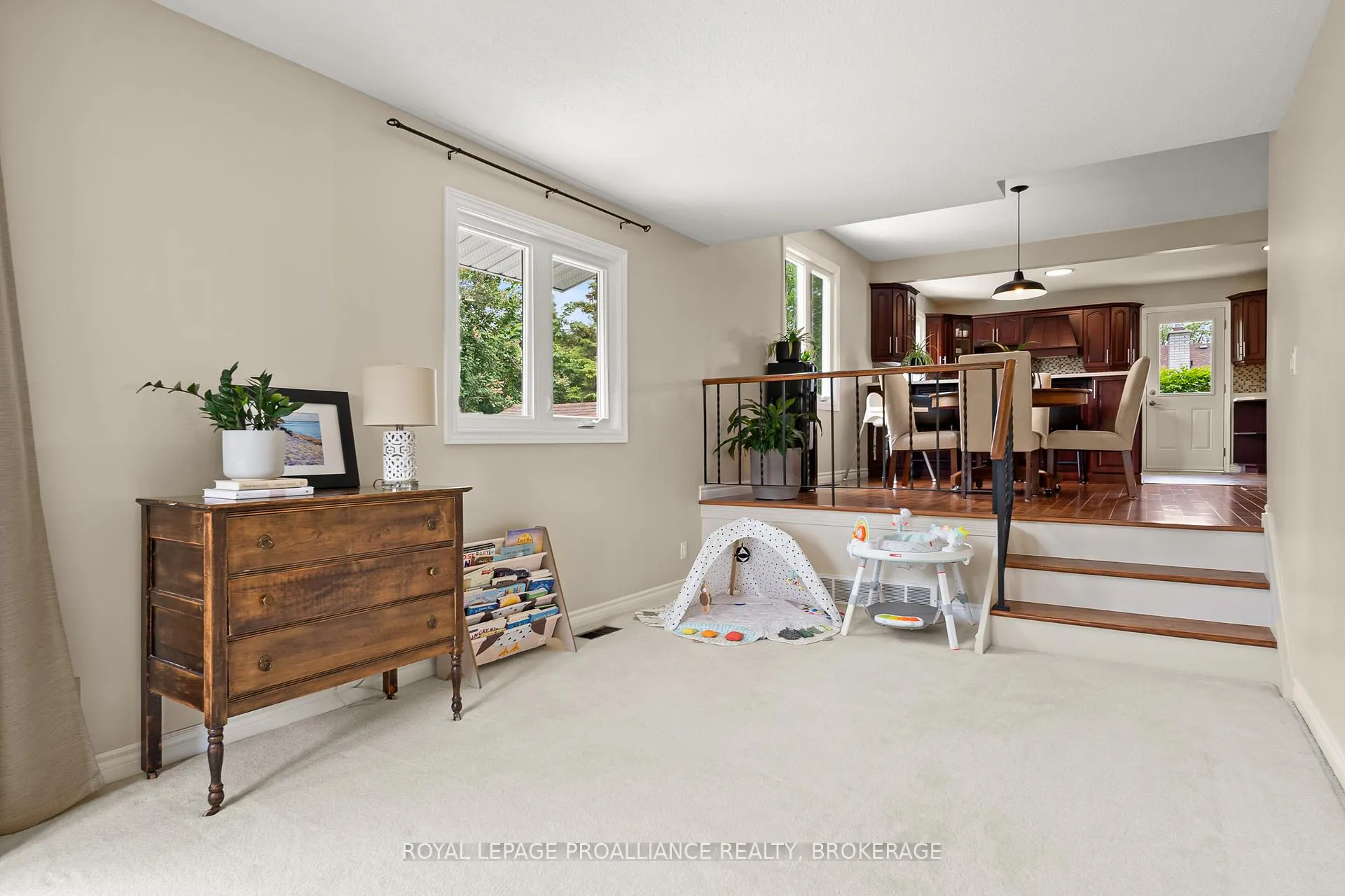 Photo 11 of 34 Keller Drive, Belleville, Belleville Ward — HOMEH