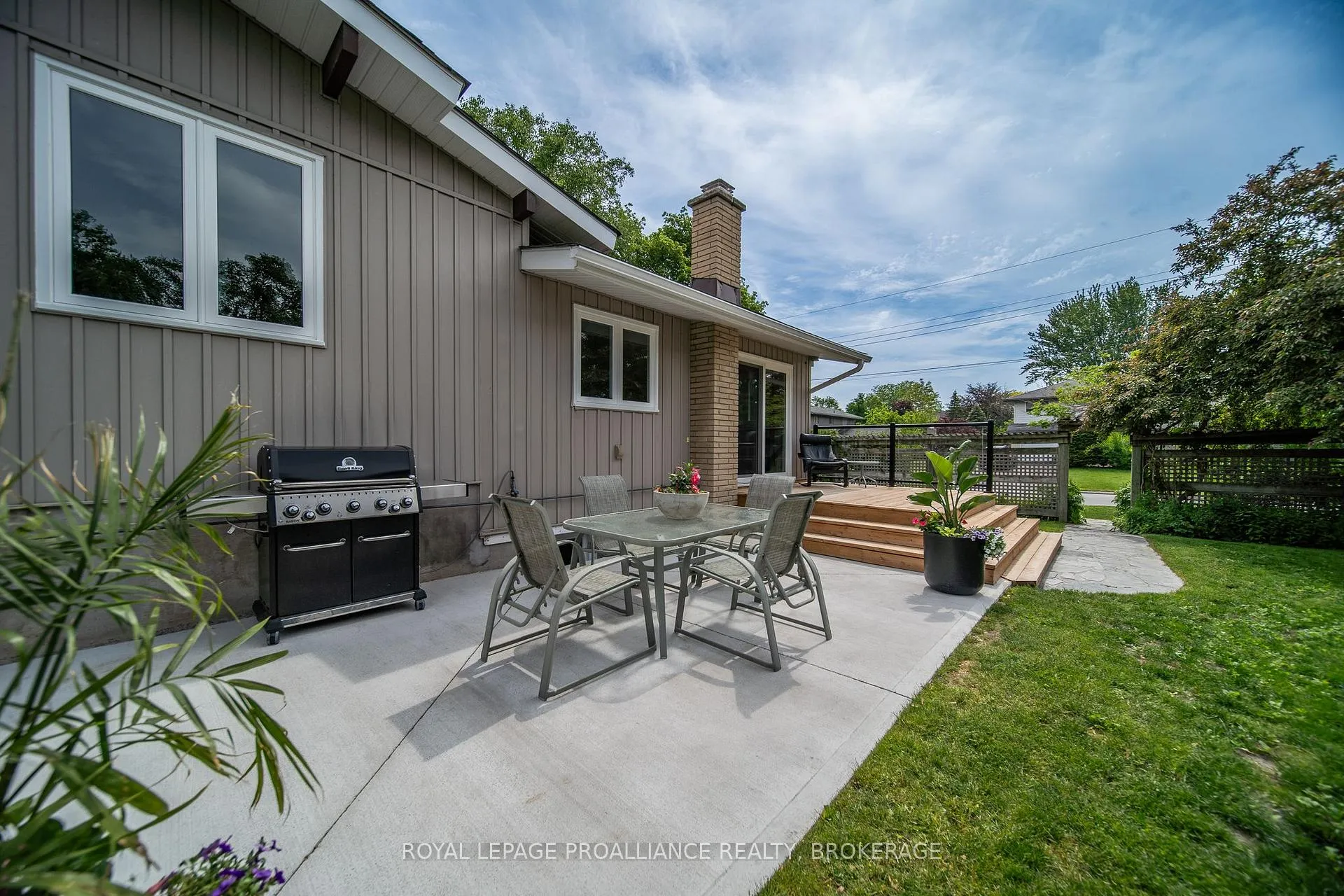 Photo 41 of 34 Keller Drive, Belleville, Belleville Ward — HOMEH