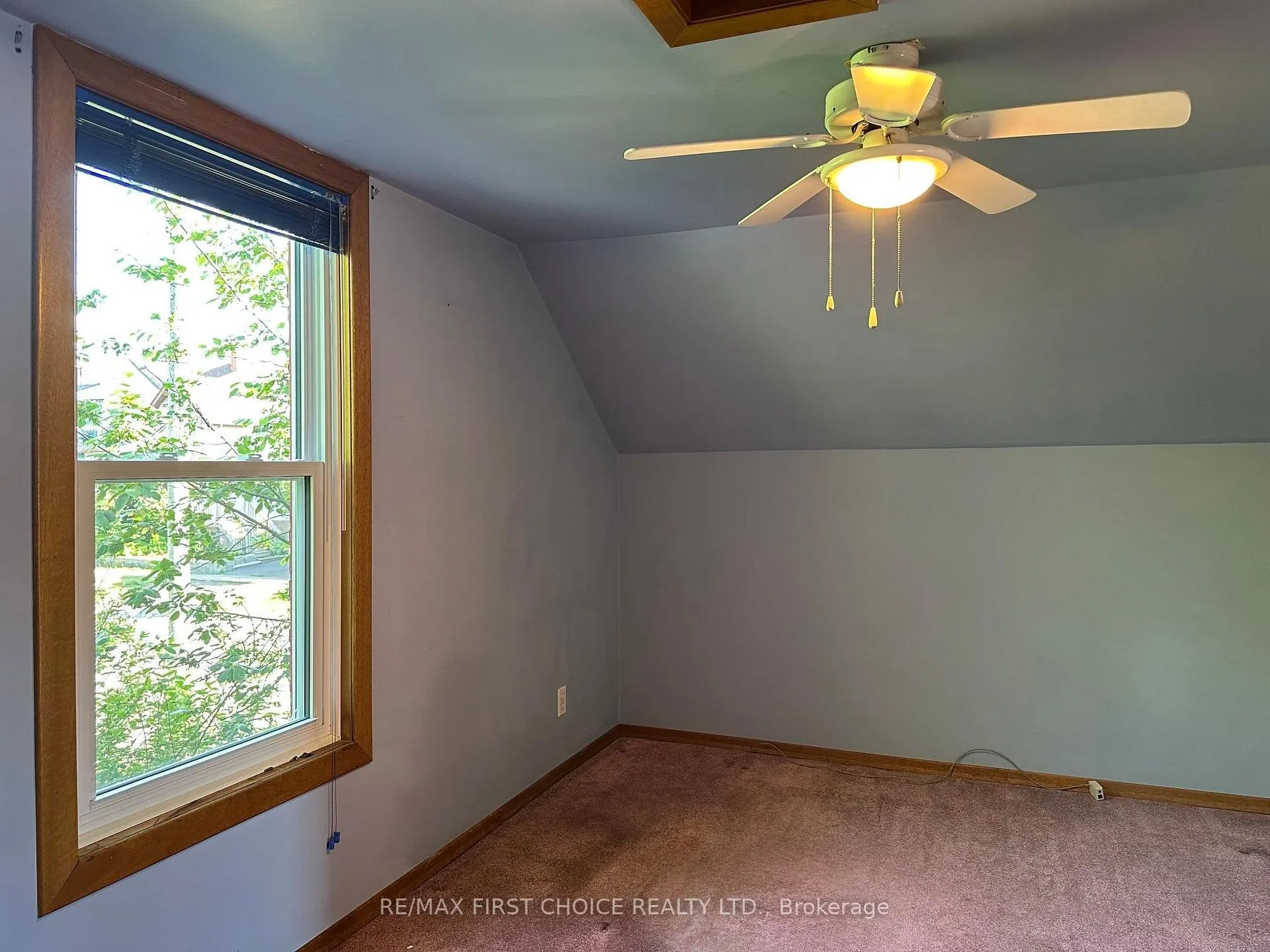 Photo 15 of 520 Van Norman Street, Thunder Bay, College Heights — HOMEH