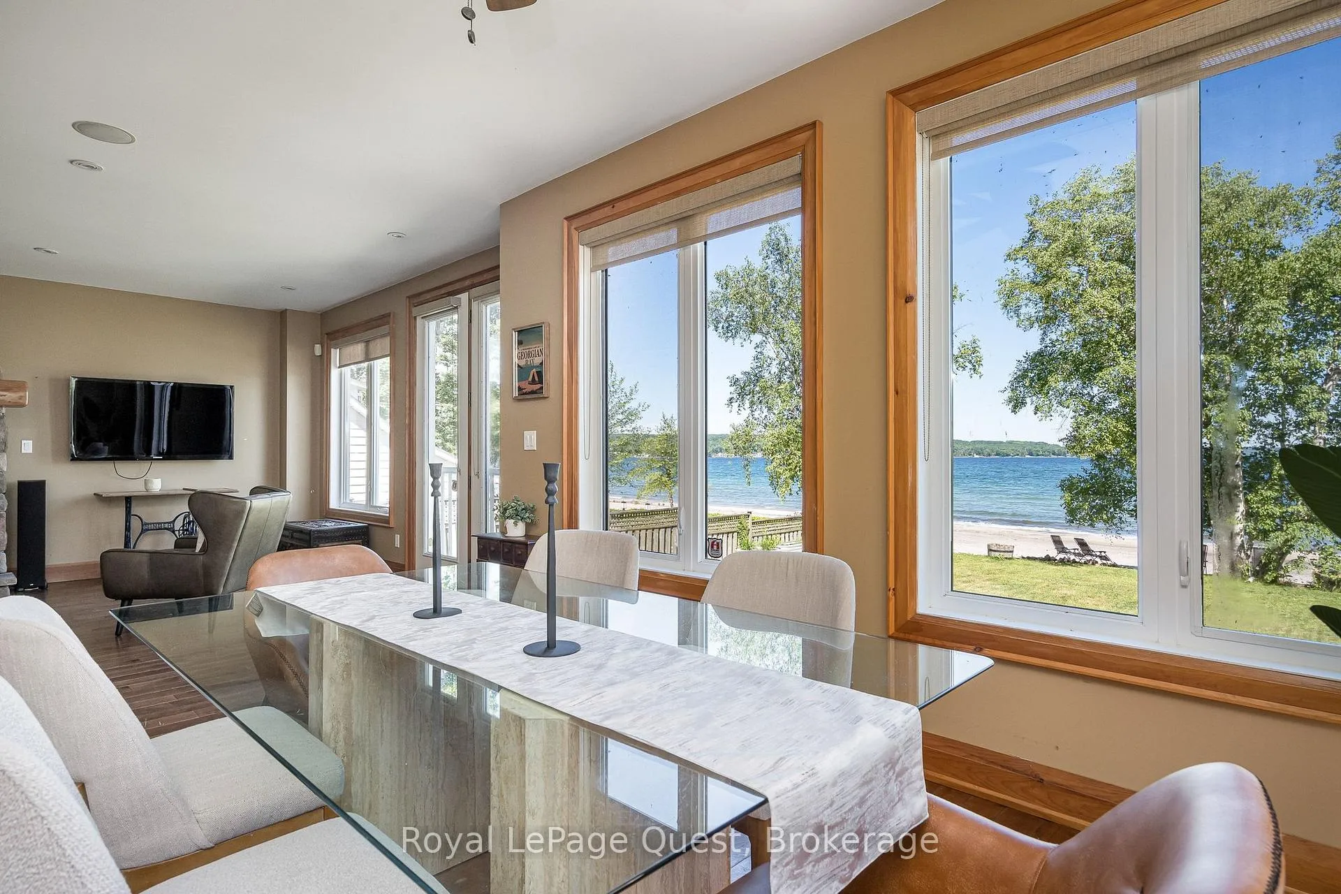 Photo 8 of 16 East Beach Road, Tiny, Rural Tiny — HOMEH